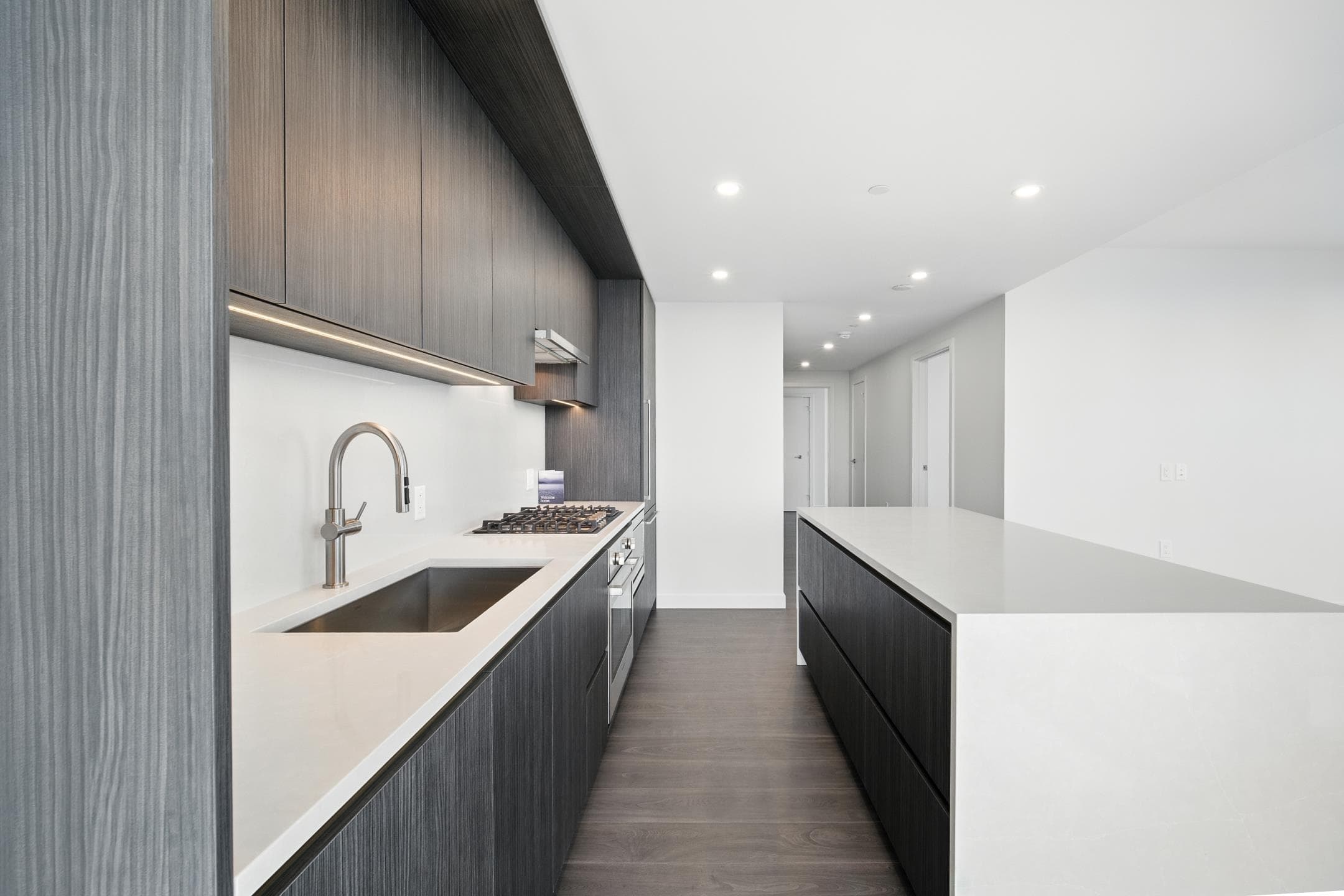 3808 - 5987 Wilson Avenue, Burnaby, V5H 0L7 — photo 5