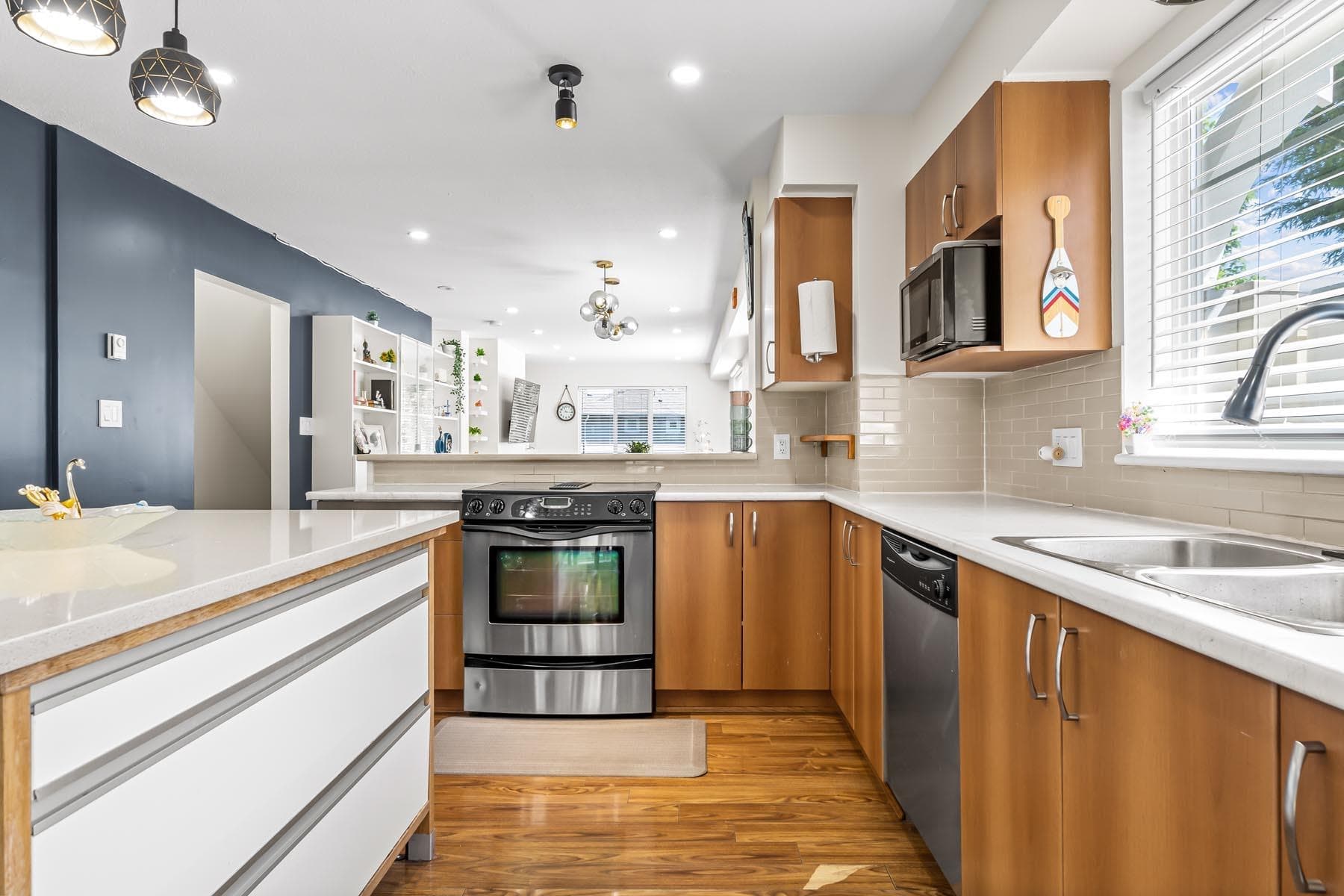 1 - 15155 62a Avenue, Surrey, V3S 8A6 — photo 5