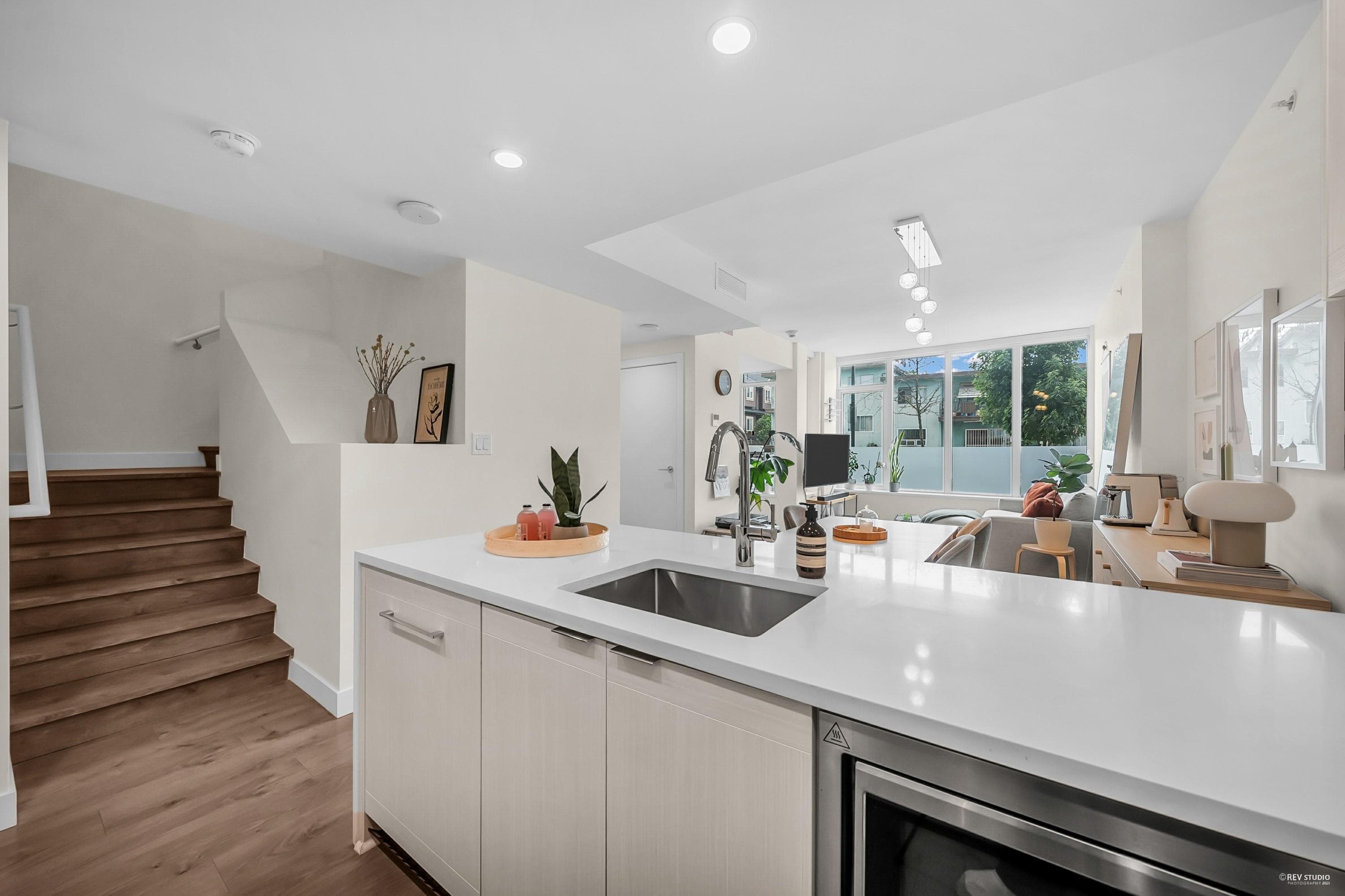 6785 Marlborough Avenue, Burnaby, V5J 0J3 — photo 3
