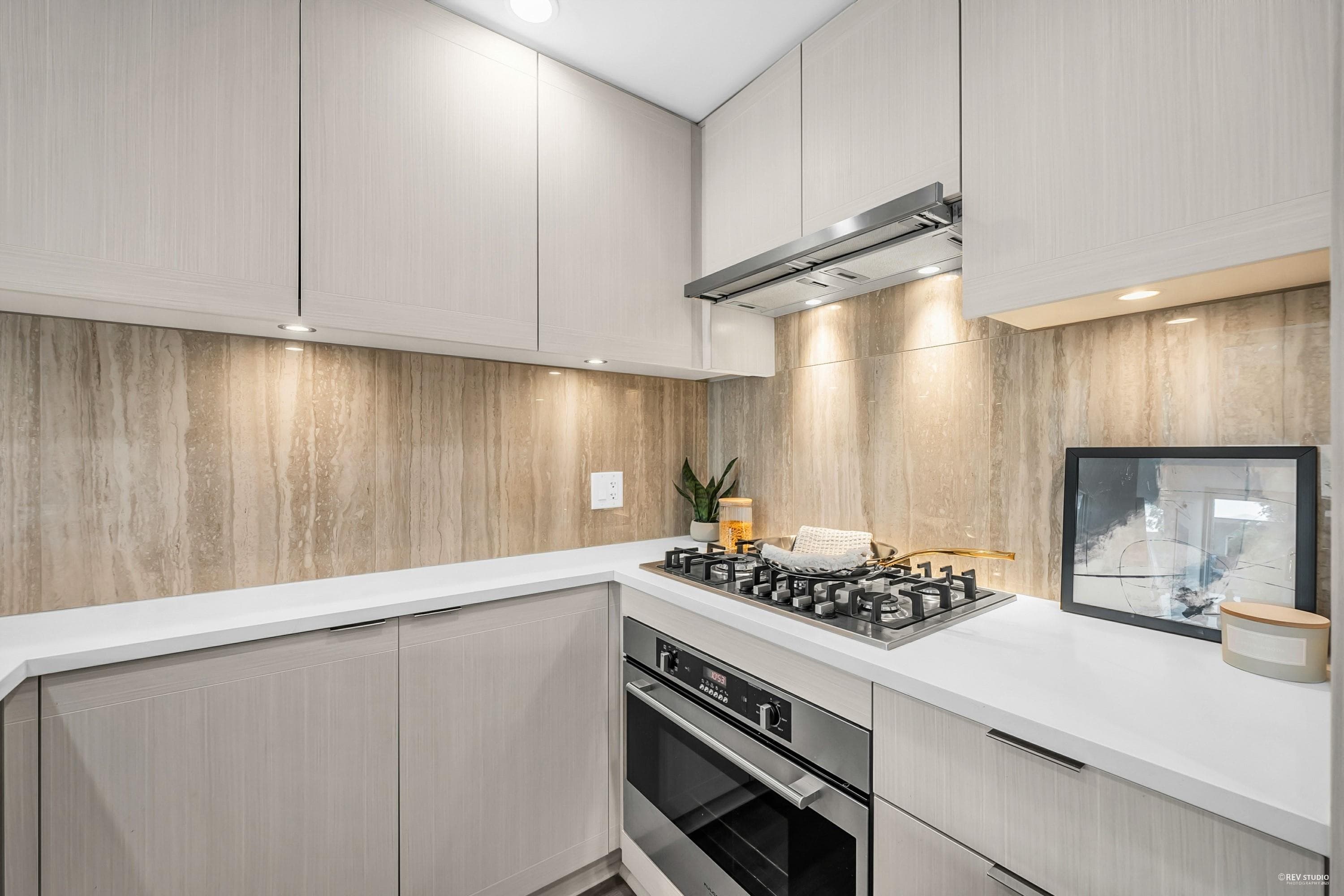 6785 Marlborough Avenue, Burnaby, V5J 0J3 — photo 4