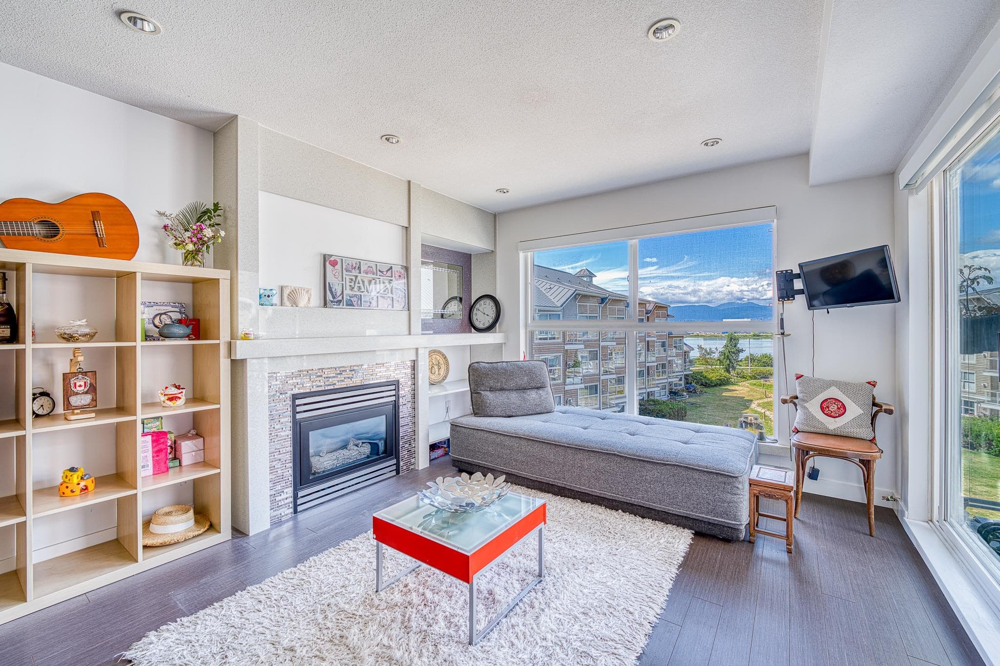 426 - 5880 Dover Crescent, Richmond, V7C 5P5 — photo 2