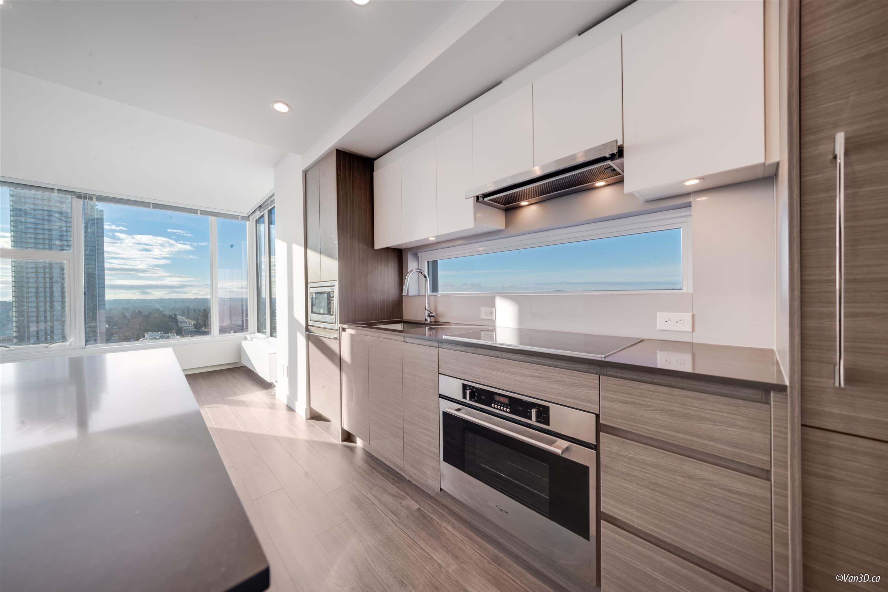 1203 - 13615 Fraser Highway, Surrey, V3T 0P7 — photo 4