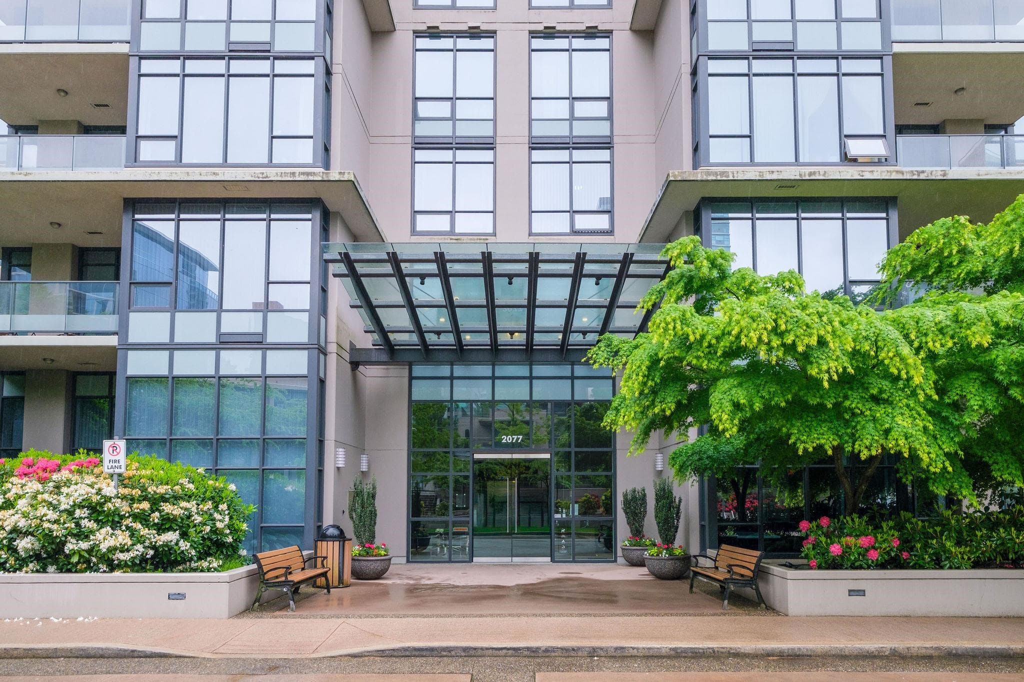 207 - 2077 Rosser Avenue, Burnaby, V5C 0G6 — photo 1