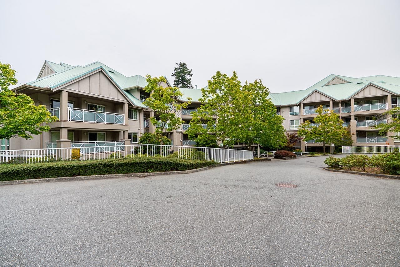 316 - 15150 29a Avenue, Surrey, V4P 3B1 — photo 4