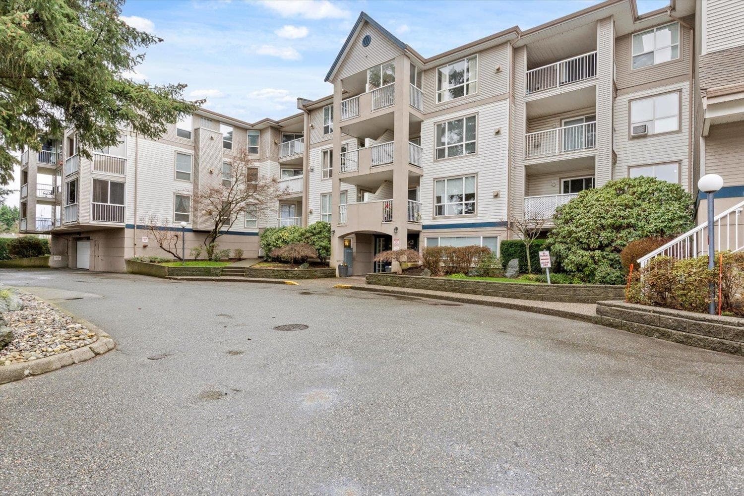 102 - 9165 Broadway Street, Chilliwack
