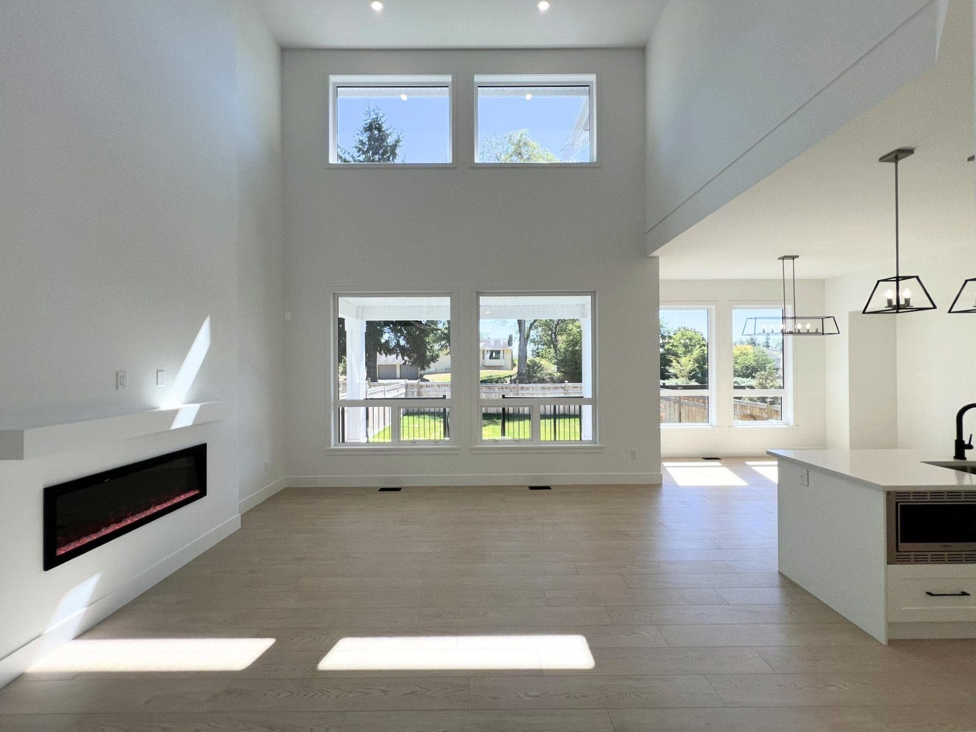 27740 Track Place, Abbotsford, V4X 0C7 — photo 5