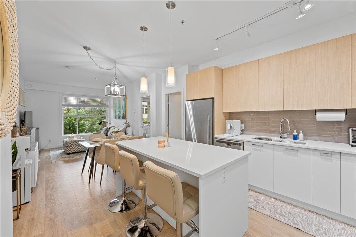 202 - 7809 209 Street, Langley, V2Y 3N6 — photo 3
