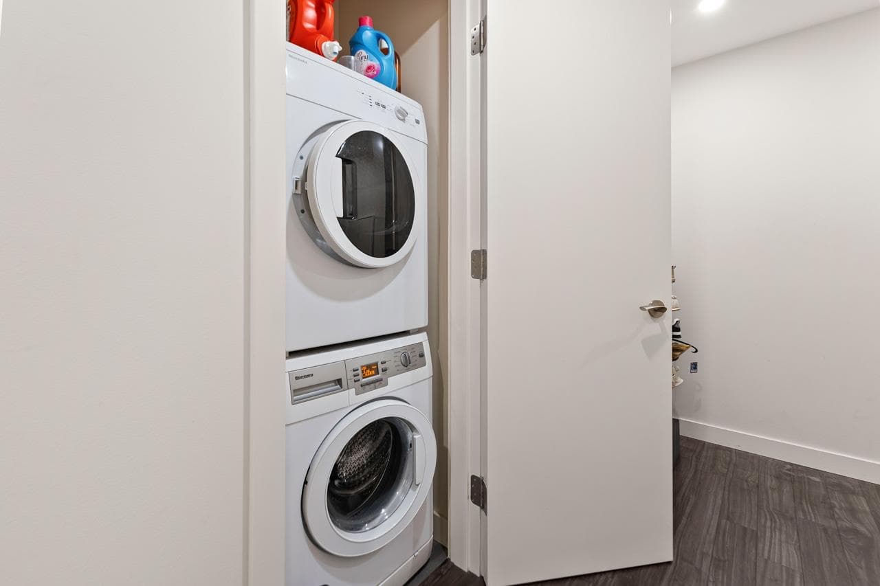 1106 - 6383 Mckay Avenue, Burnaby, V5H 0H8 — photo 4
