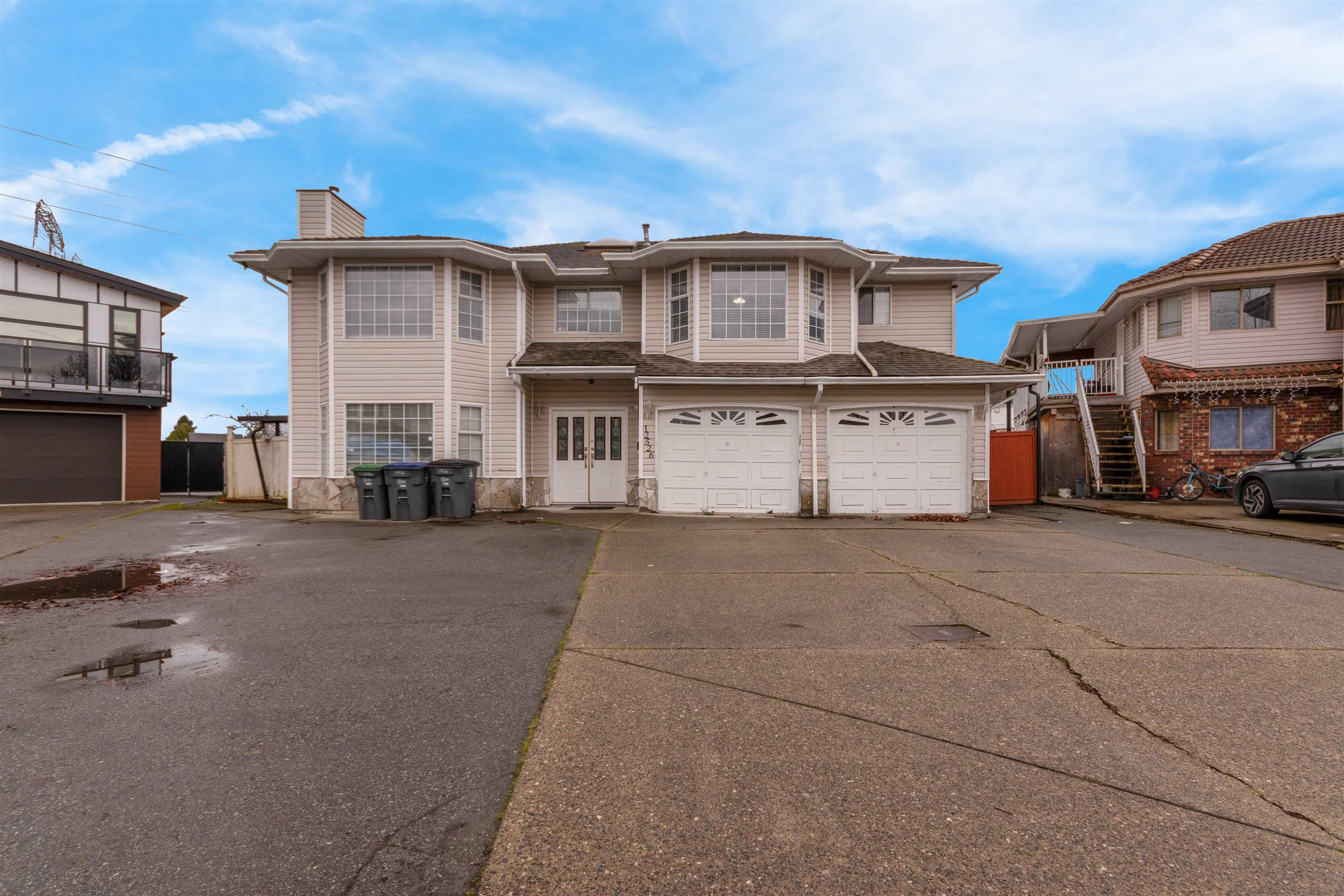 12526 75a Avenue, Surrey