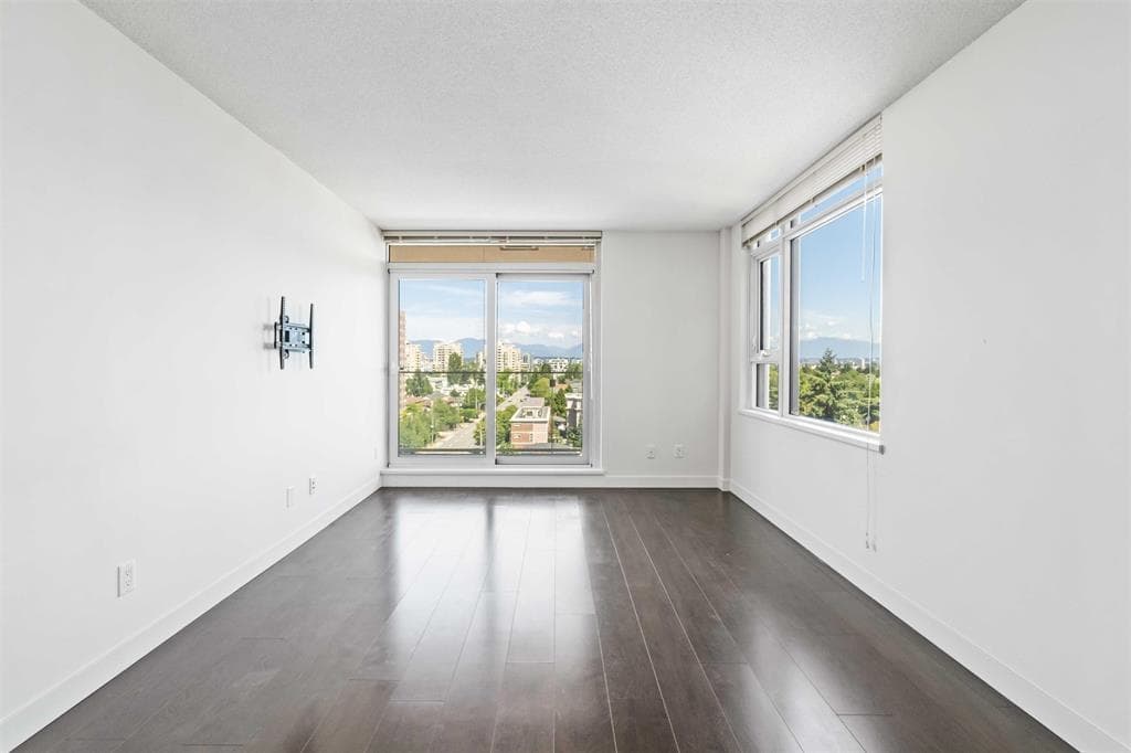 1107 - 6888 Cooney Road, Richmond, V6Y 0E1 — photo 2