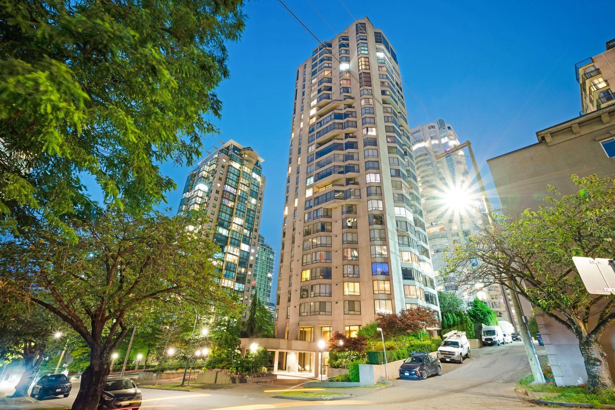 601 - 738 Broughton Street, Vancouver, V6G 3A7 — photo 2