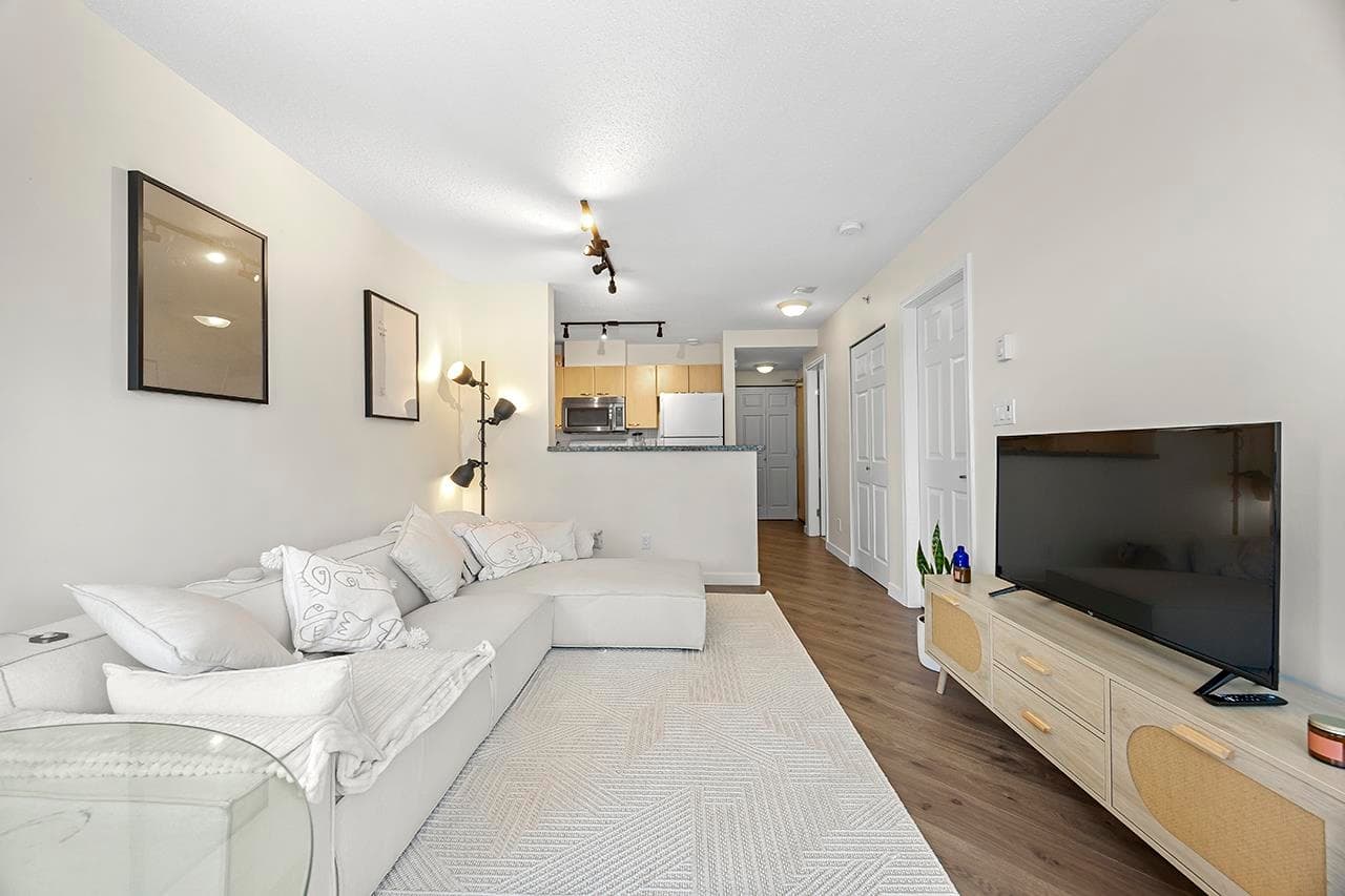 1601 - 1420 W Georgia Street, Vancouver, V6G 3K4 — photo 4