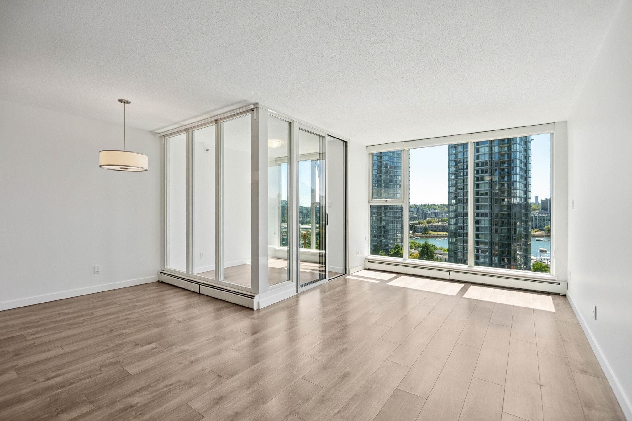 1606 - 1009 Expo Boulevard, Vancouver, V6Z 2V9 — photo 3