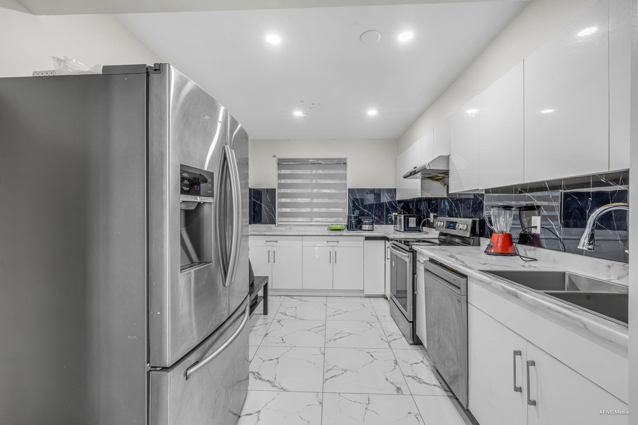 56 - 9955 140 Street, Surrey, V3T 4M4 — photo 2