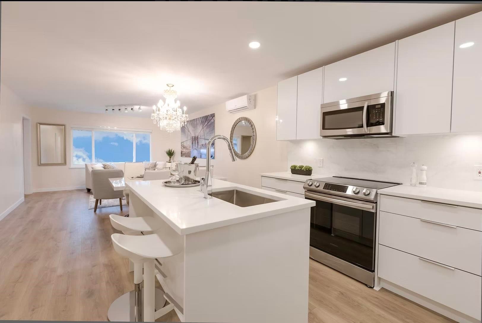507 - 15739 Fraser Highway, Surrey, V4N 1G9 — photo 3
