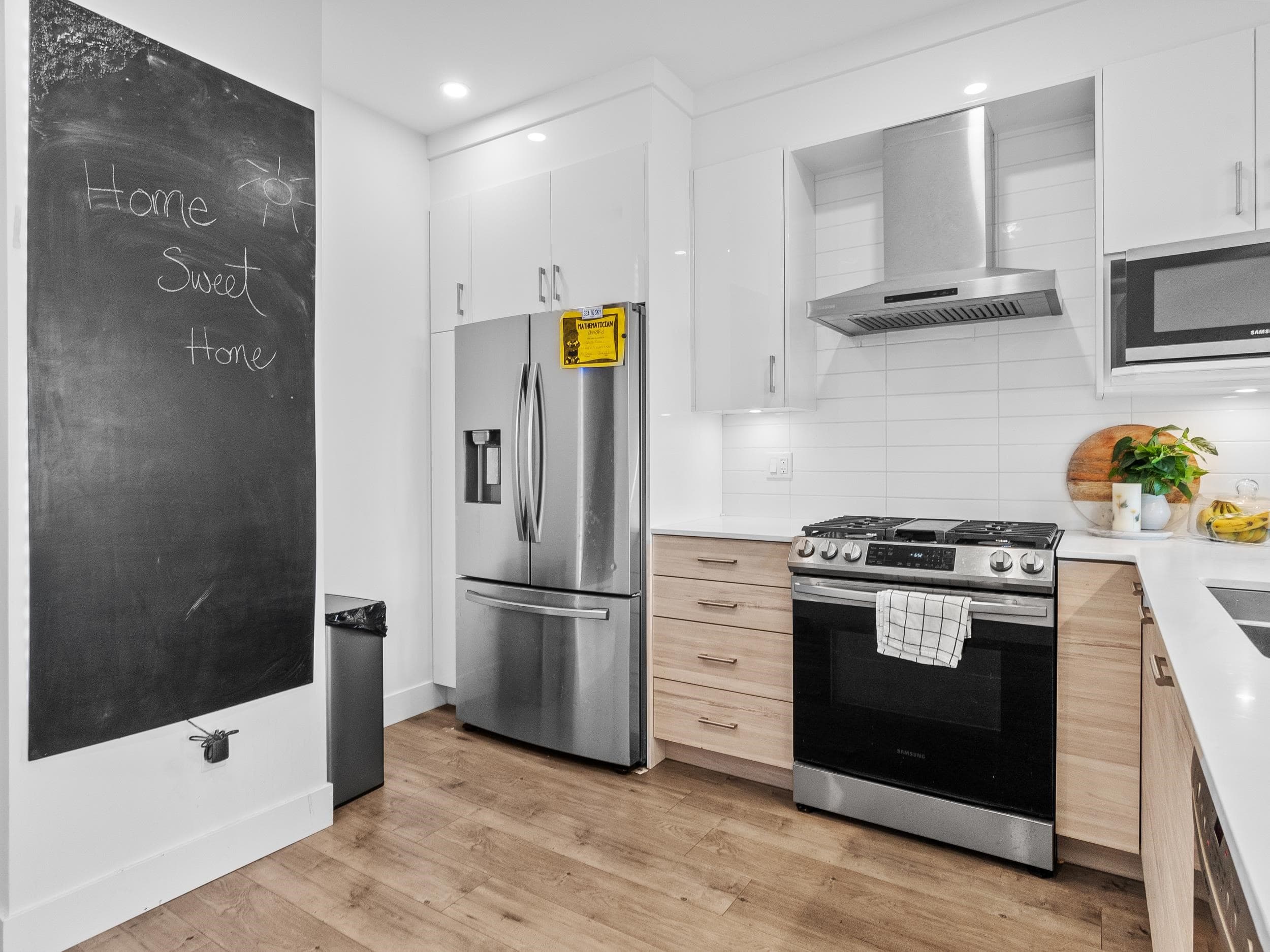 10 - 7177 194a Street, Surrey, V4N 6V6 — photo 4
