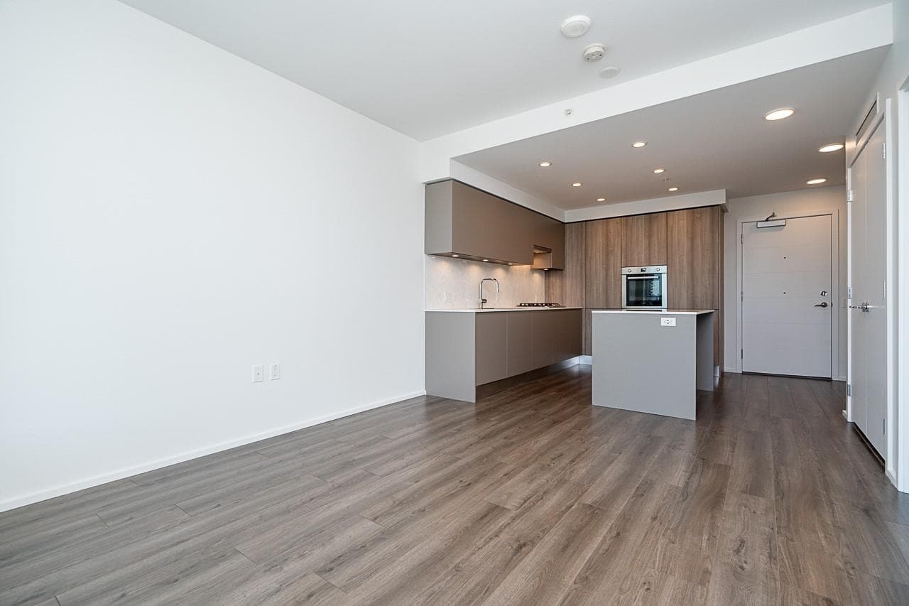 708 - 3809 Evergreen Place, Burnaby, V3J 0M1 — photo 4