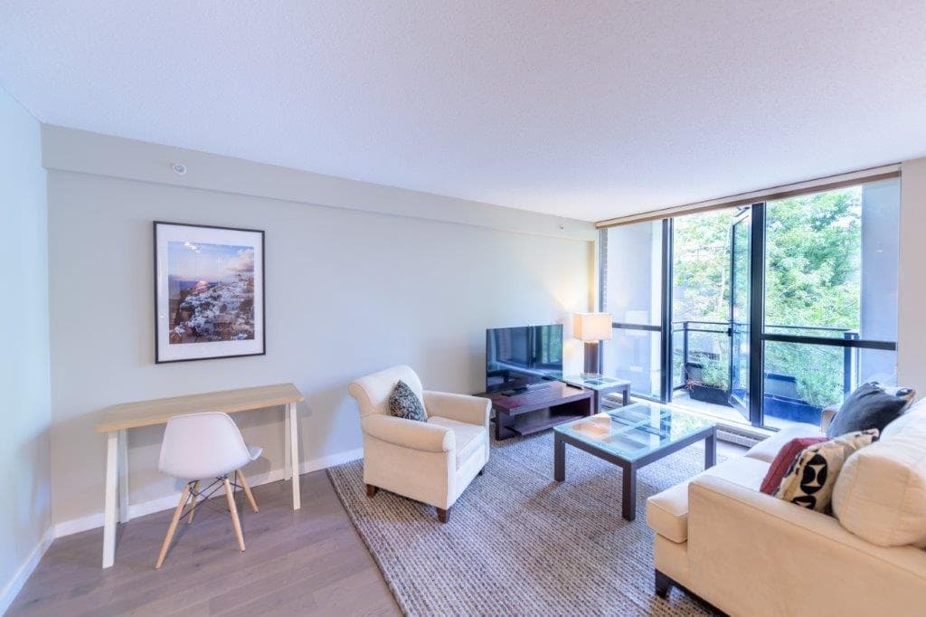 302 - 909 Mainland Street, Vancouver, V6B 1S3 — photo 5