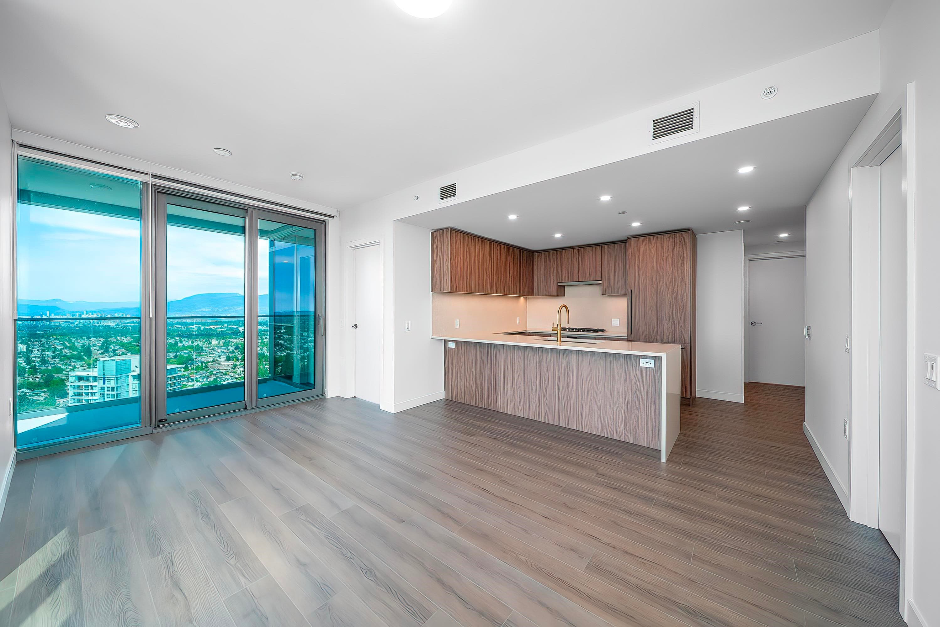 3904 - 5987 Wilson Avenue, Burnaby, V5H 0L7 — photo 3
