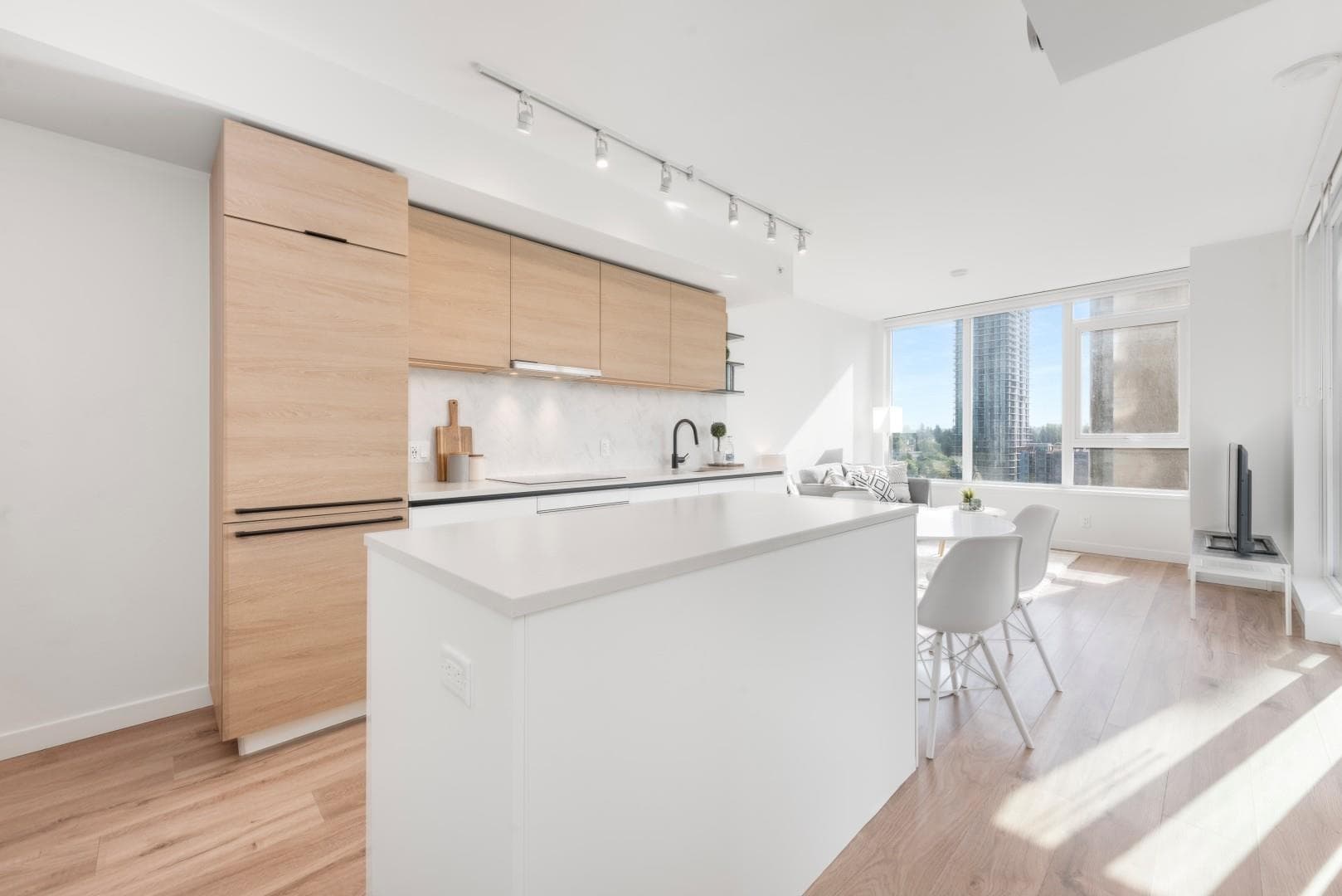 1108 - 10448 University Drive, Surrey, V3T 0S7 — photo 3