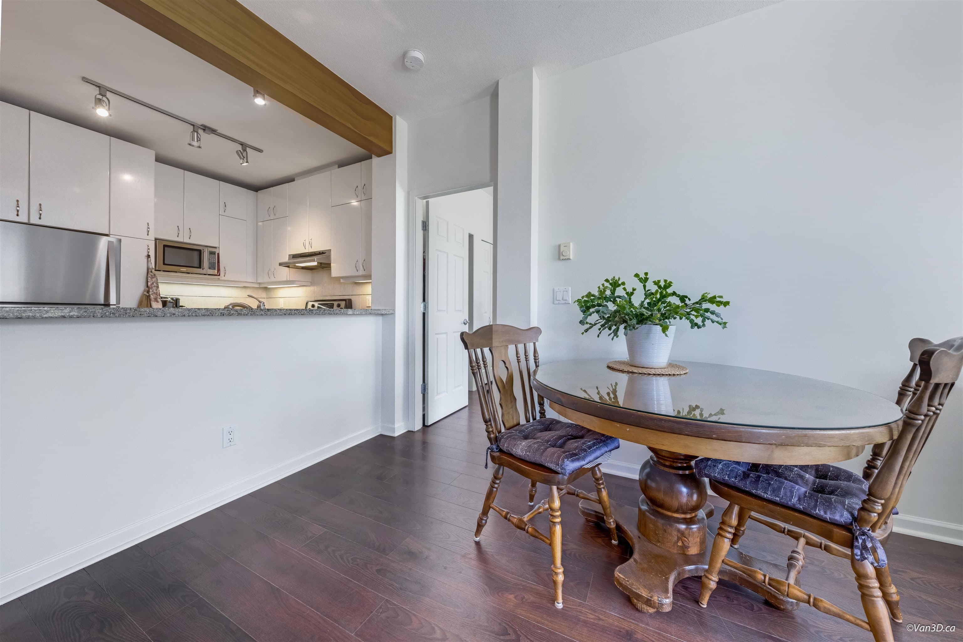 309 - 580 Raven Woods Drive, North Vancouver, V7G 2T2 — photo 5
