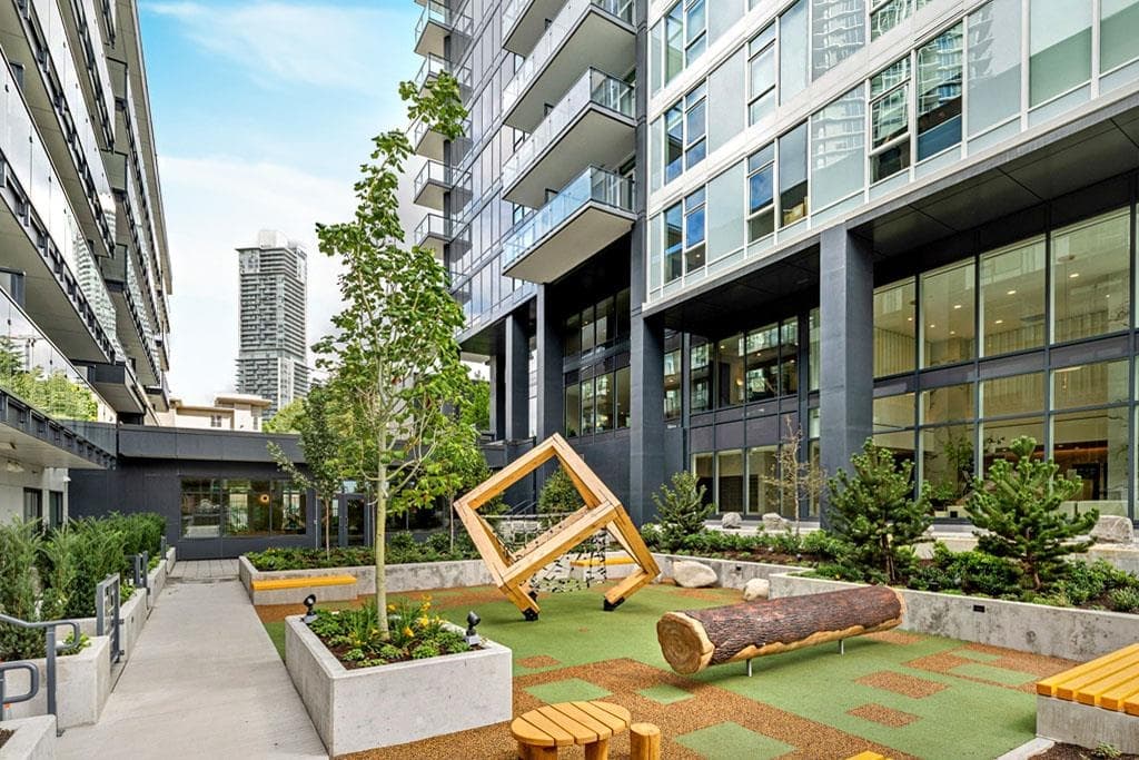 2510 - 537 Cottonwood Avenue, Coquitlam, V3J 0S4 — photo 3