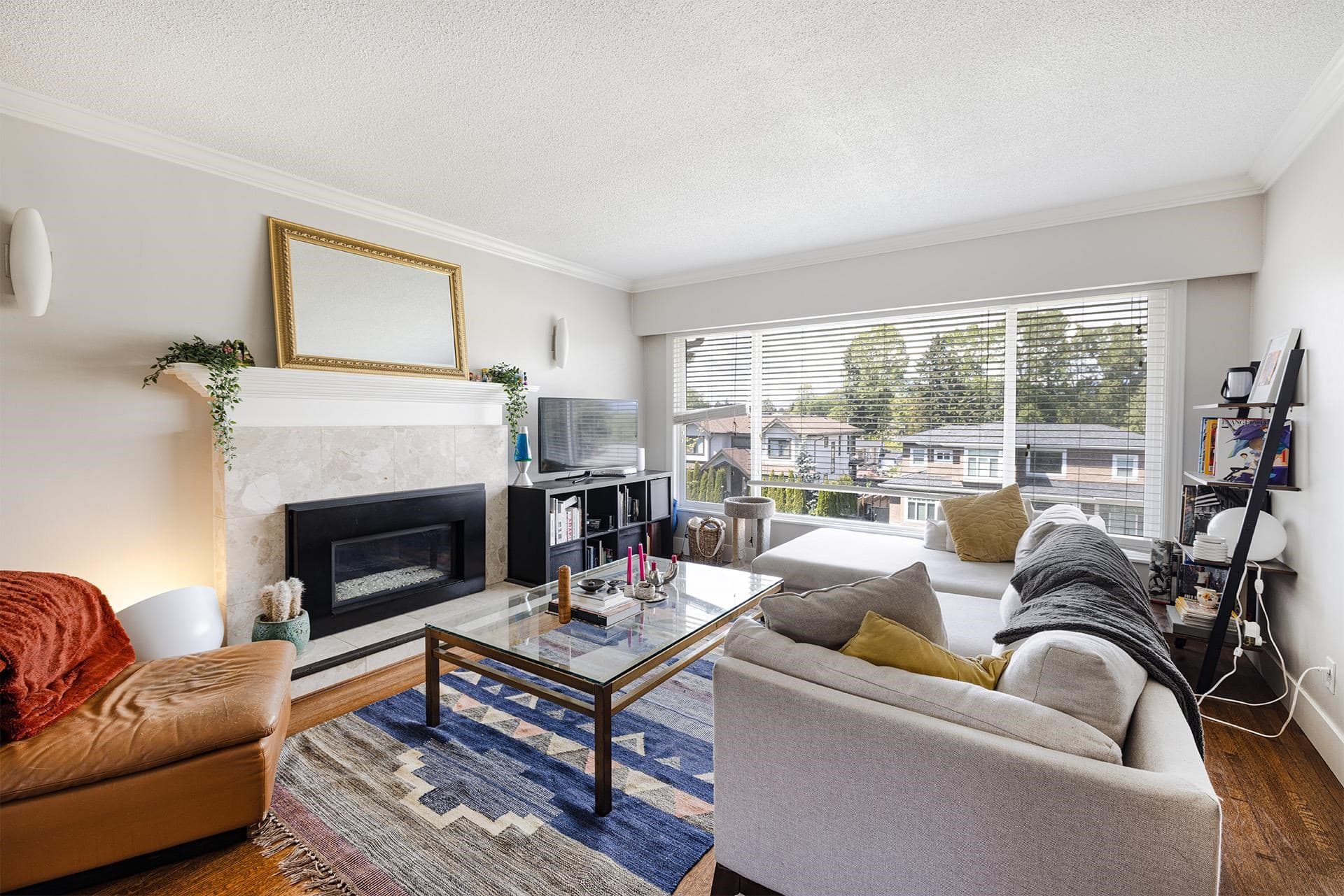 4378 Briarwood Crescent, Burnaby, V5G 2M6 — photo 2
