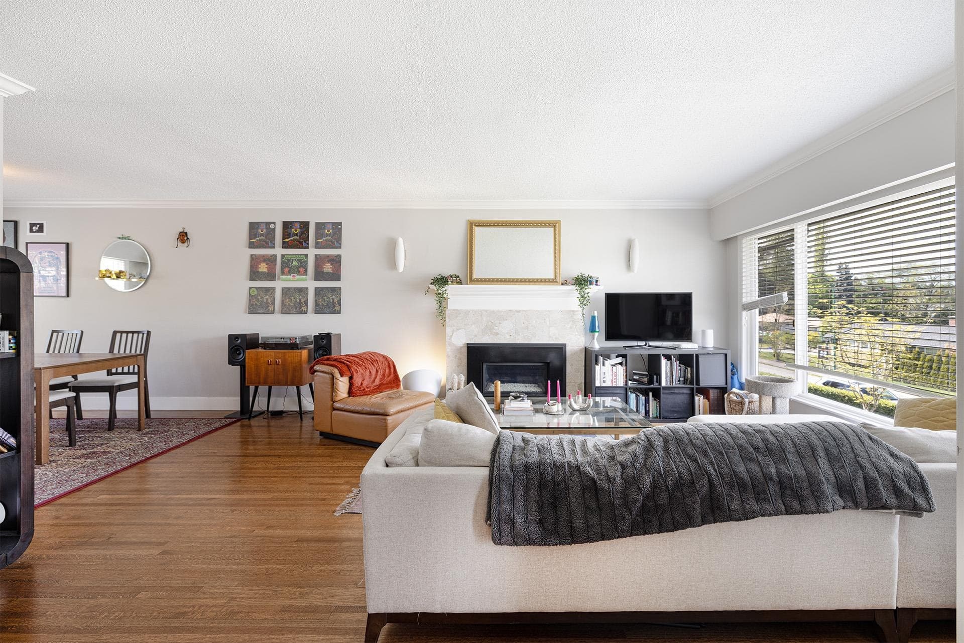 4378 Briarwood Crescent, Burnaby, V5G 2M6 — photo 4