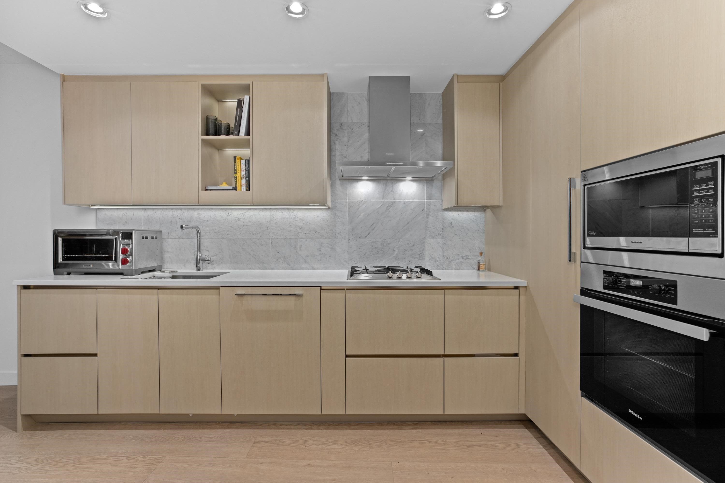 203 - 89 Nelson Street, Vancouver, V6Z 0E7 — photo 3