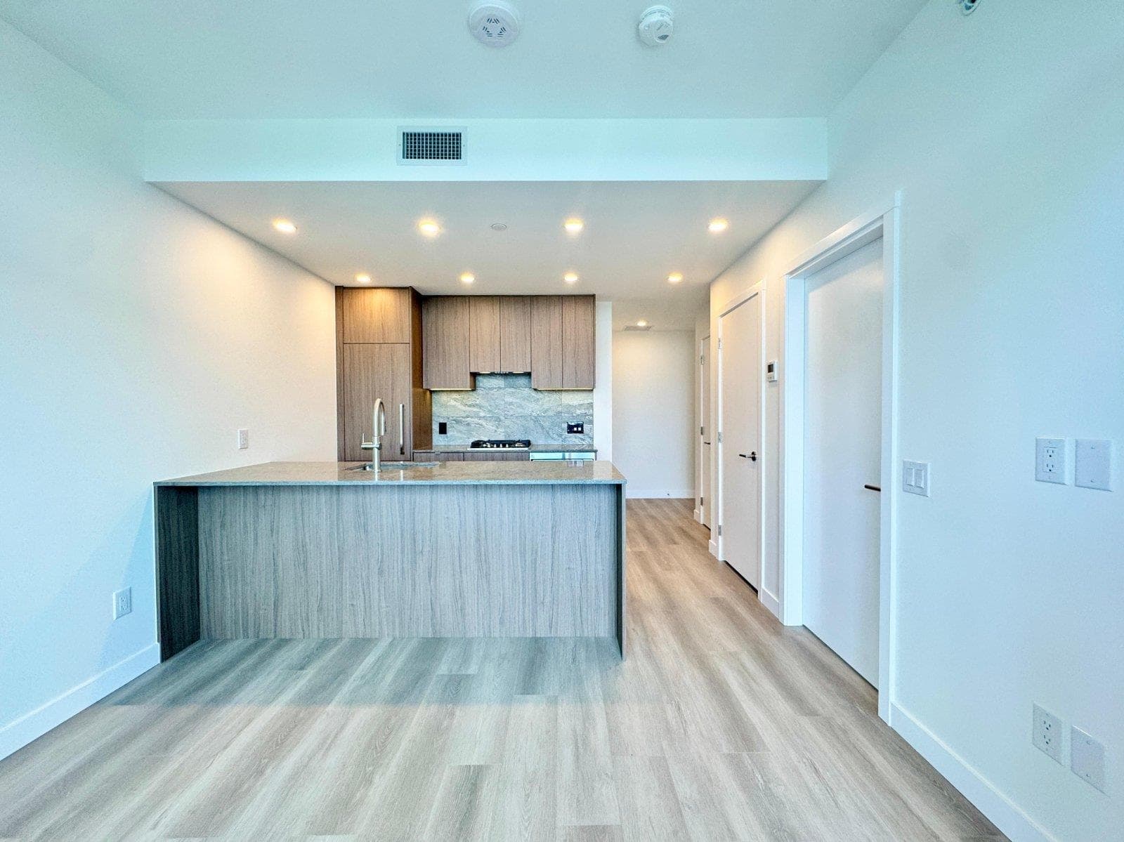 2008 - 626 Claremont Street, Coquitlam, V3J 3T4 — photo 4