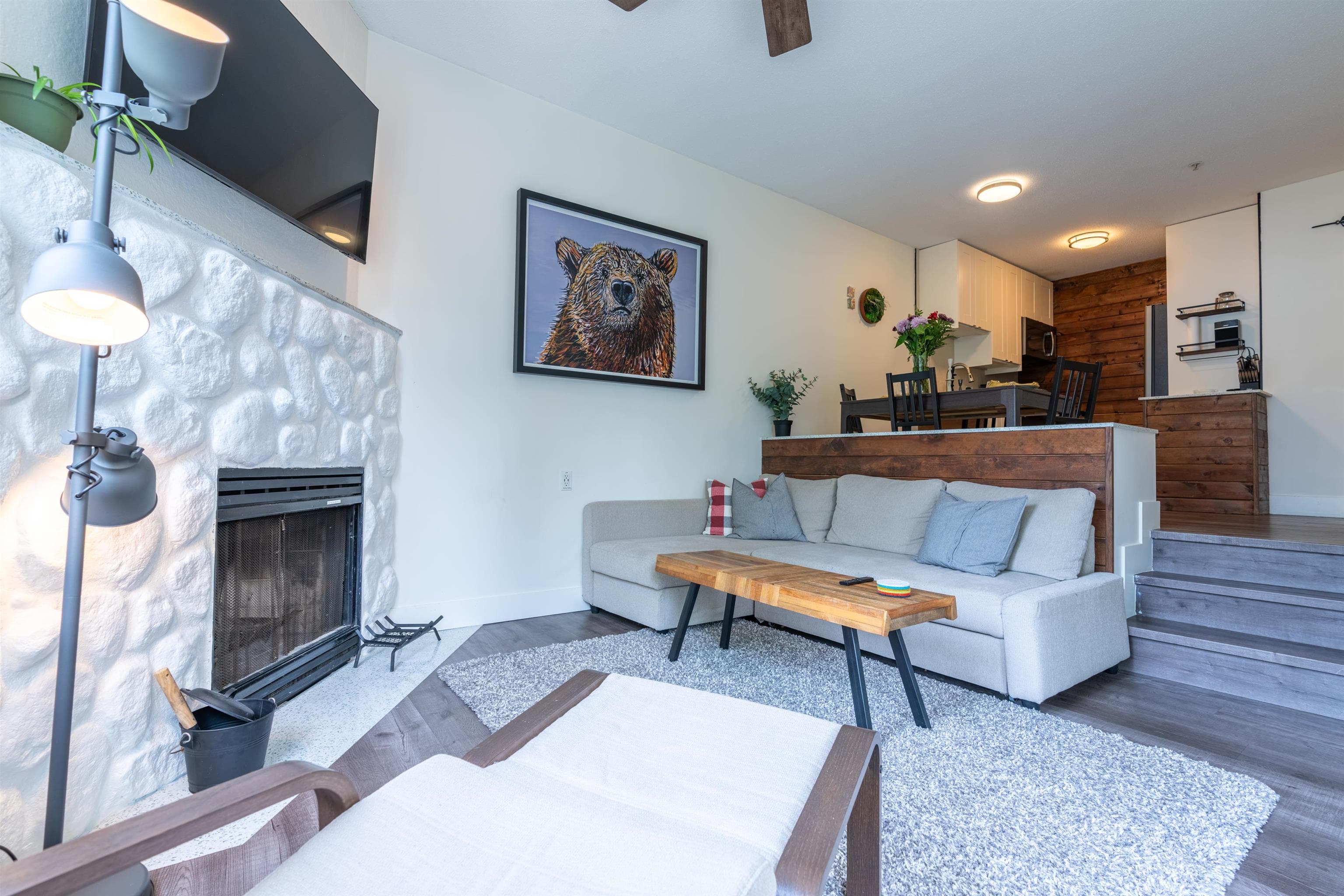 8 - 2213 Marmot Place, Whistler, V8E 0H3 — photo 3