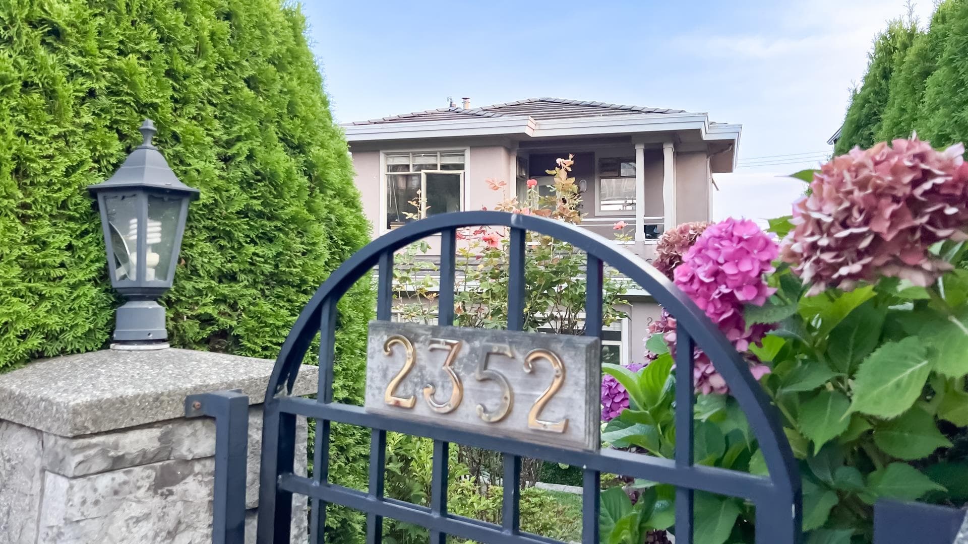 2352 Marine Drive, West Vancouver — sold
