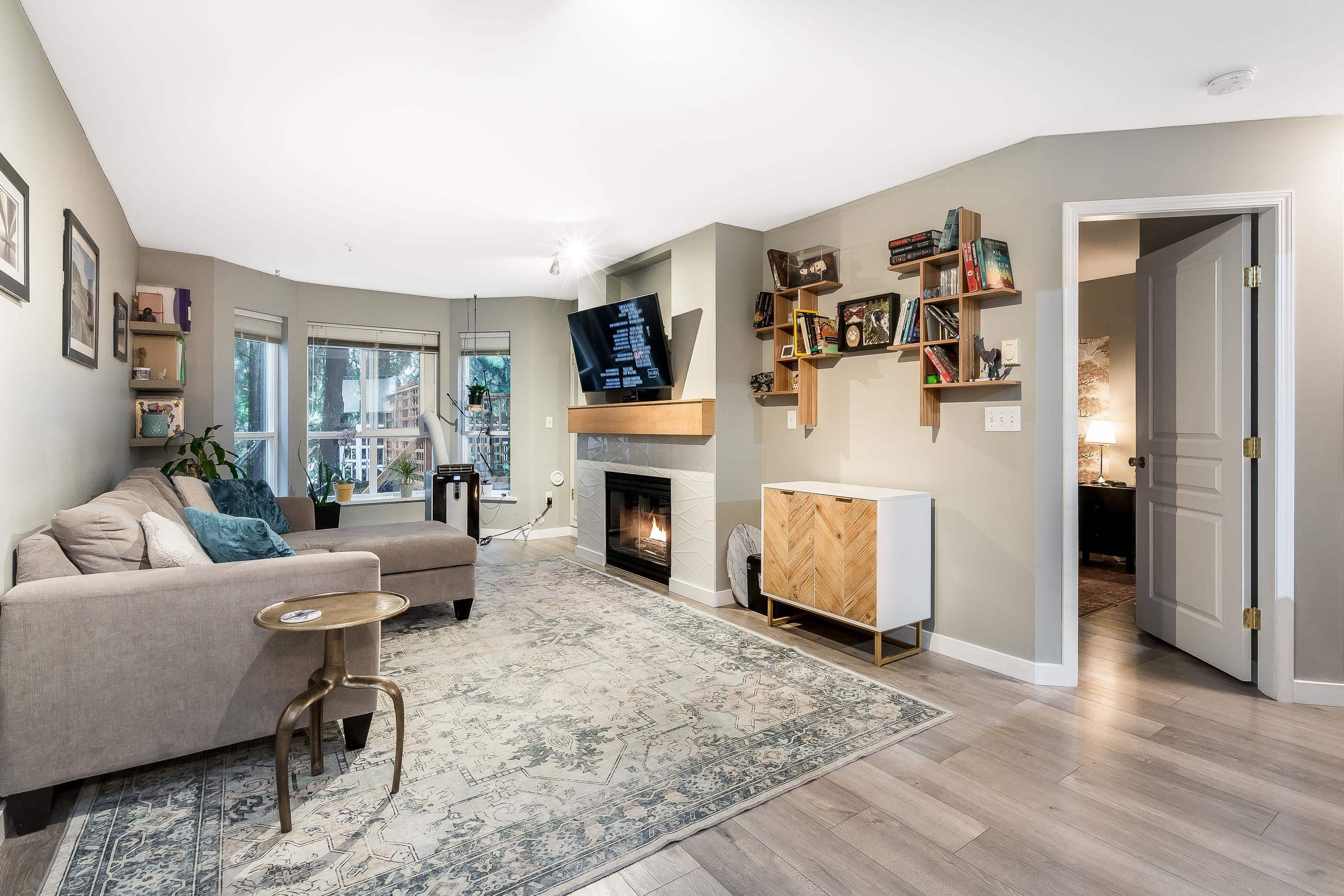 120 - 9979 140 Street, Surrey, V3T 5W2 — photo 4