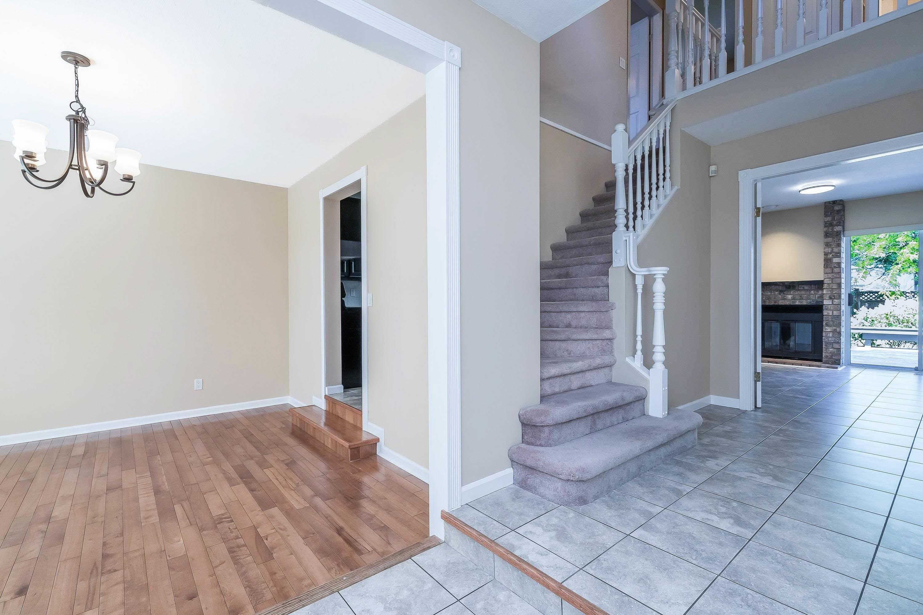 915 Citadel Drive, Port Coquitlam, V3C 5J2 — photo 3