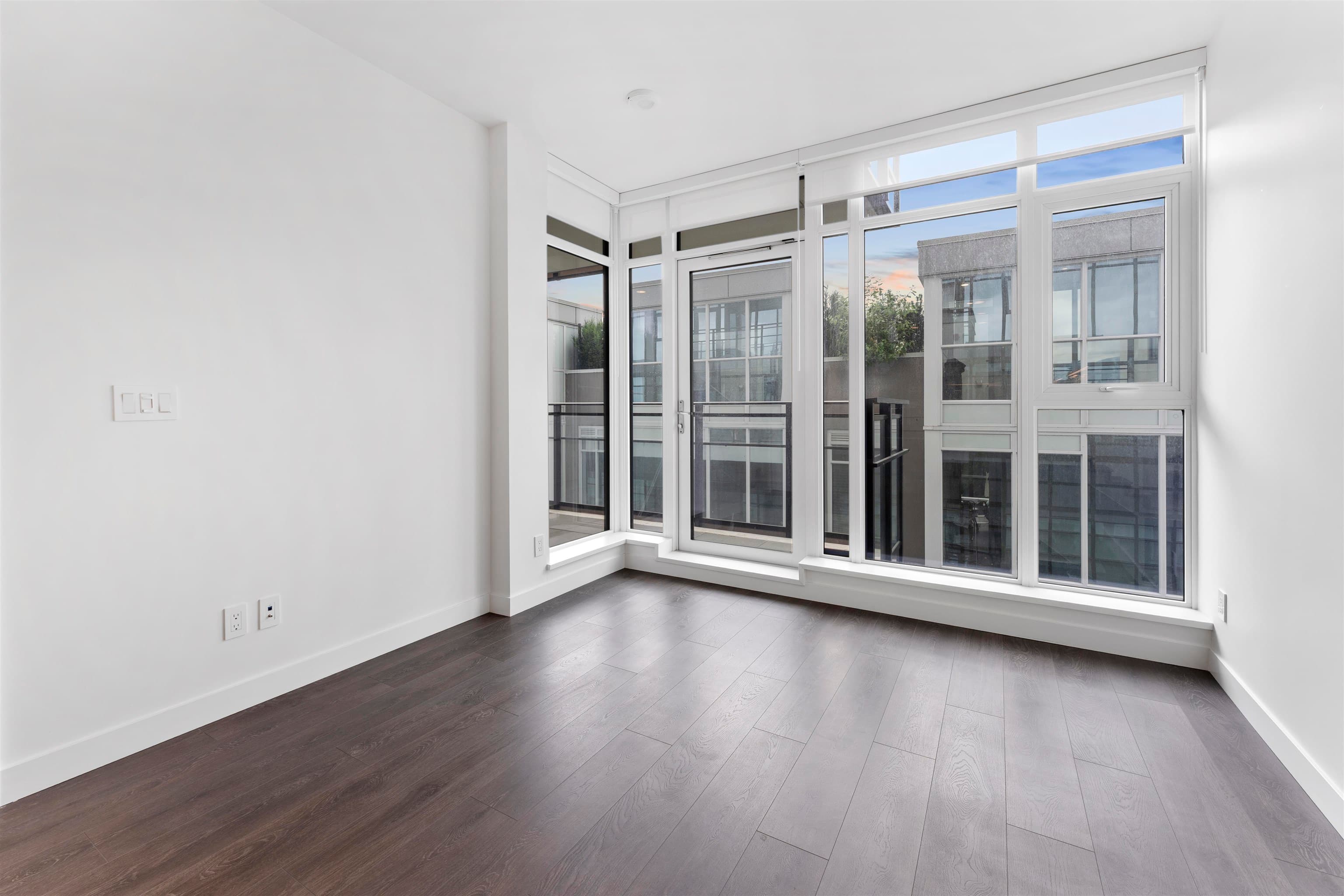 501 - 1045 Austin Avenue, Coquitlam, V3K 0G9 — photo 5