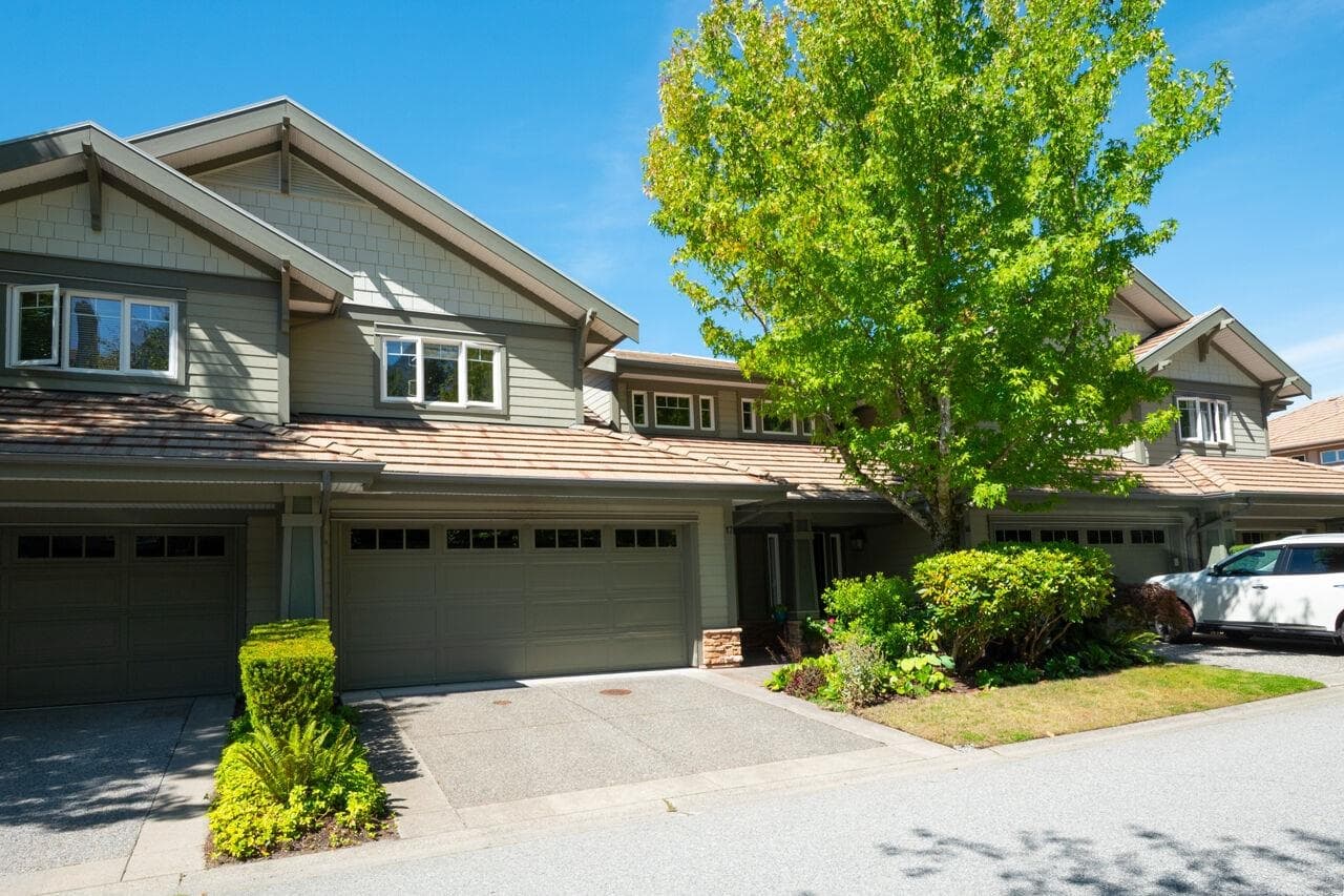 17 Beach Drive, Furry Creek