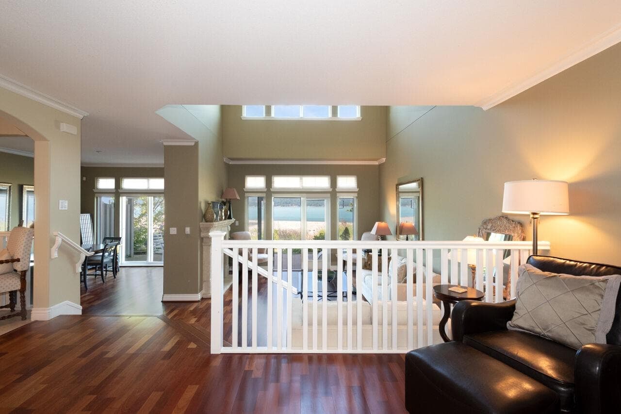 17 Beach Drive, Furry Creek, V8B 1A2 — photo 5
