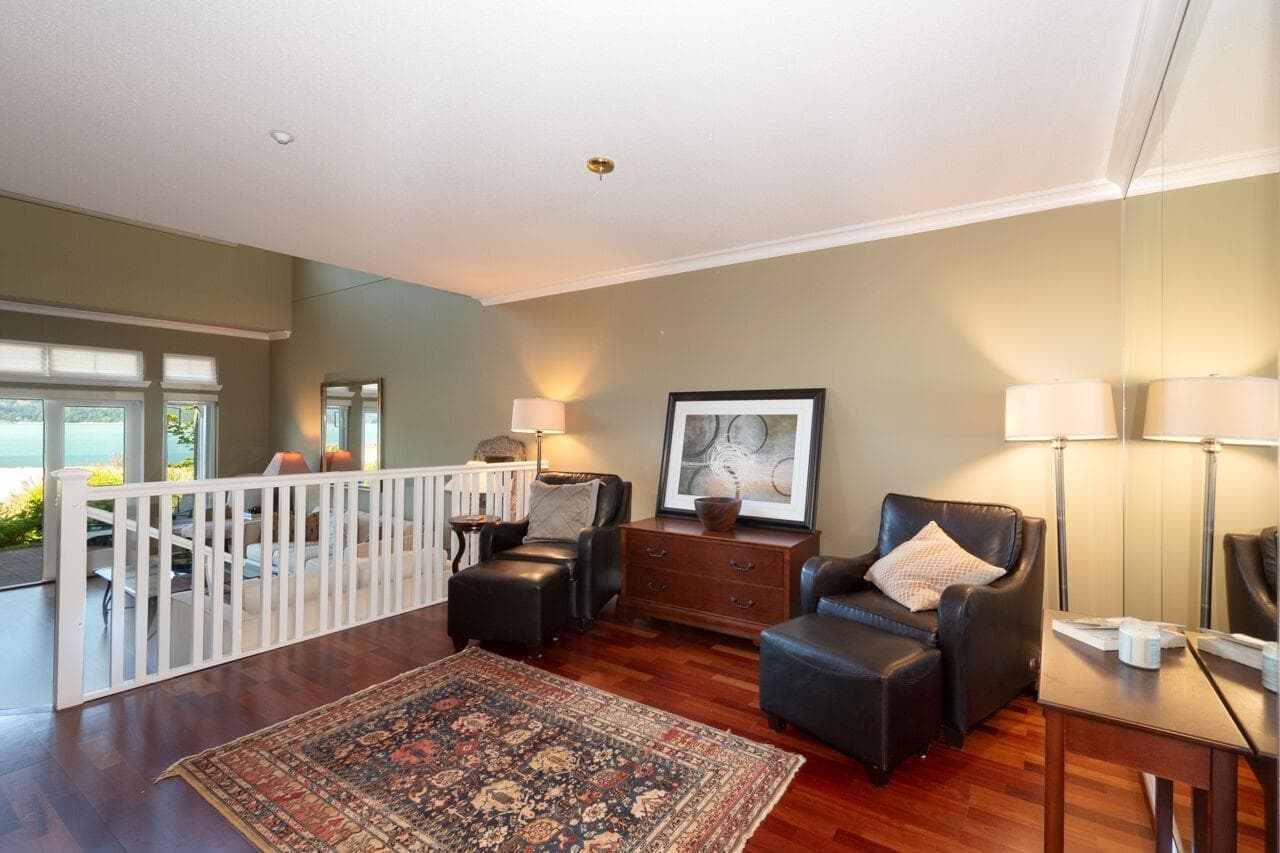 17 Beach Drive, Furry Creek, V8B 1A2 — photo 4