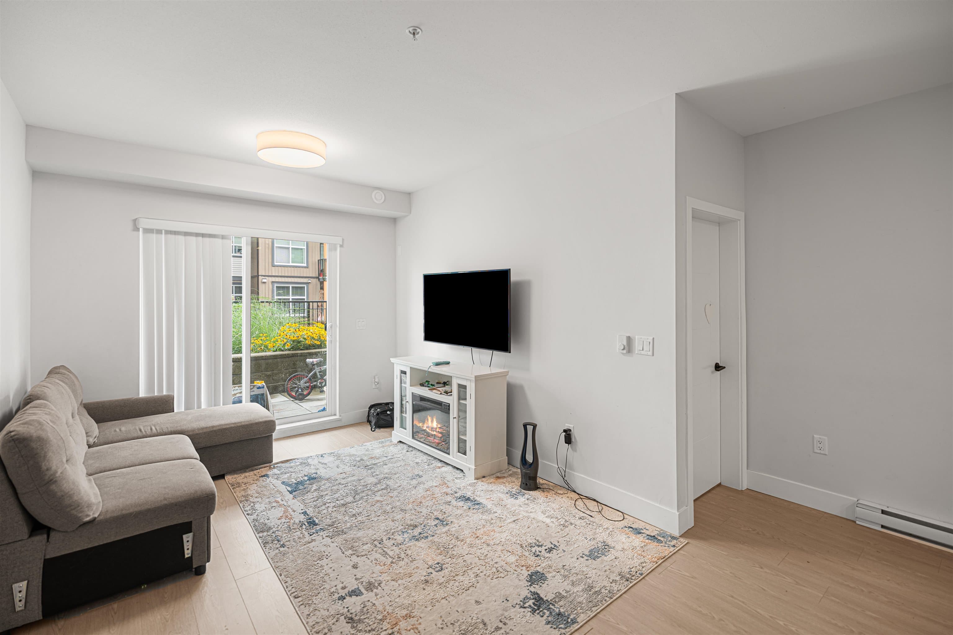 113 - 5486 199a Street, Langley, V3A 1J6 — photo 3