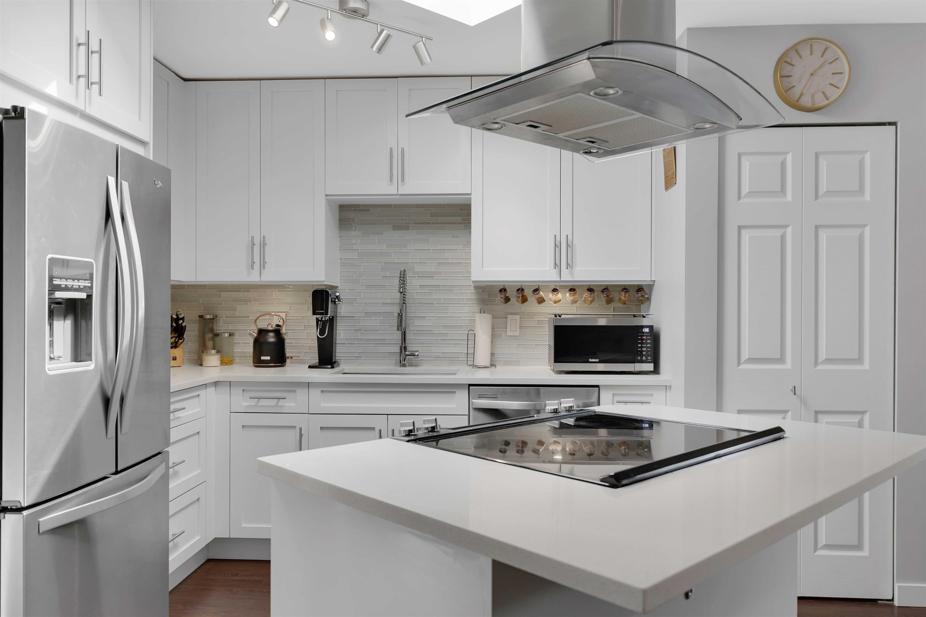B309 - 40120 Willow Crescent, Squamish, V8B 0L7 — photo 3