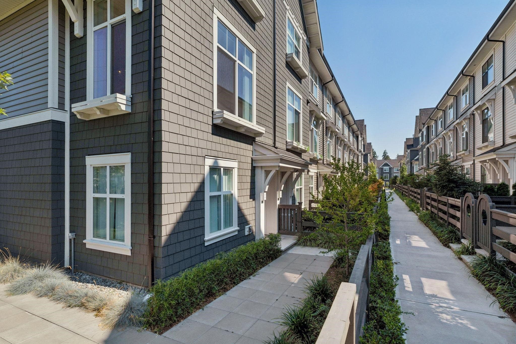 48 - 14151 58a Avenue, Surrey, V3X 0L1 — photo 2