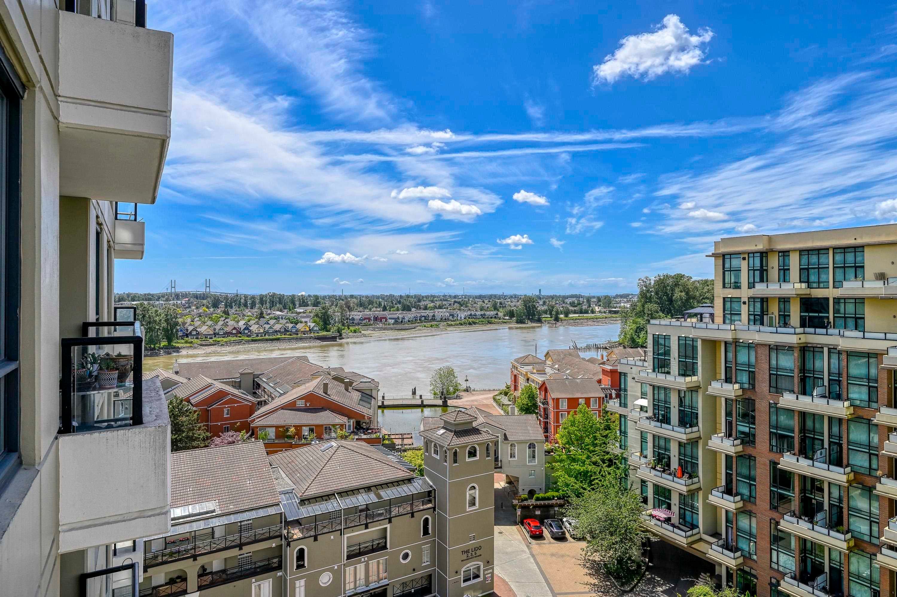 1607 - 1 Renaissance Square, New Westminster, V3M 0B6 — photo 1