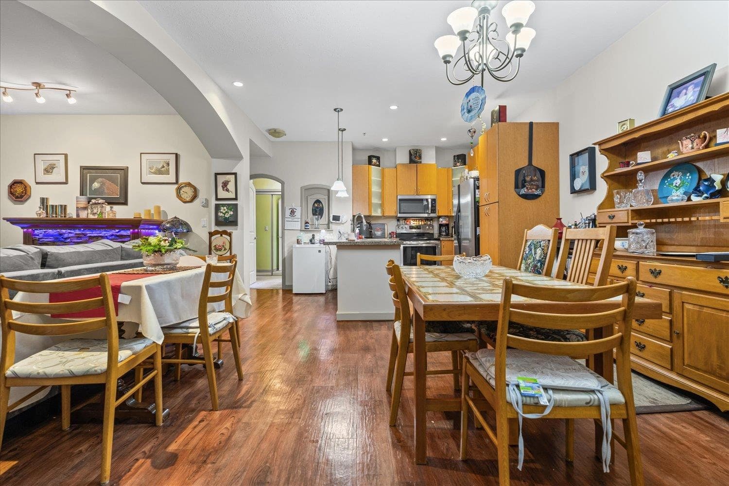 303 - 33485 South Fraser Way, Abbotsford, V2S 8P9 — photo 3