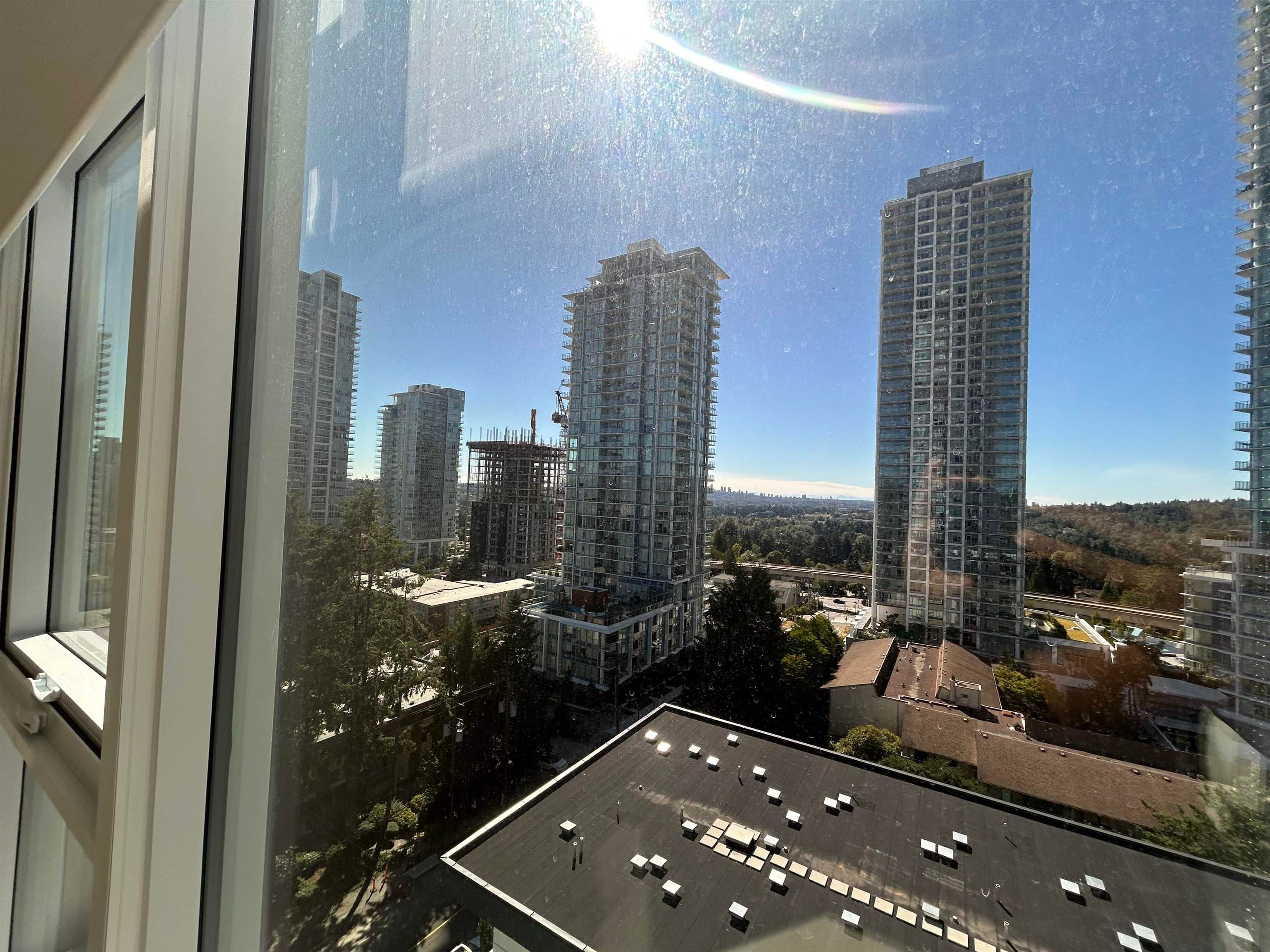1105 - 537 Cottonwood Avenue, Coquitlam, V3E 2R7 — photo 5