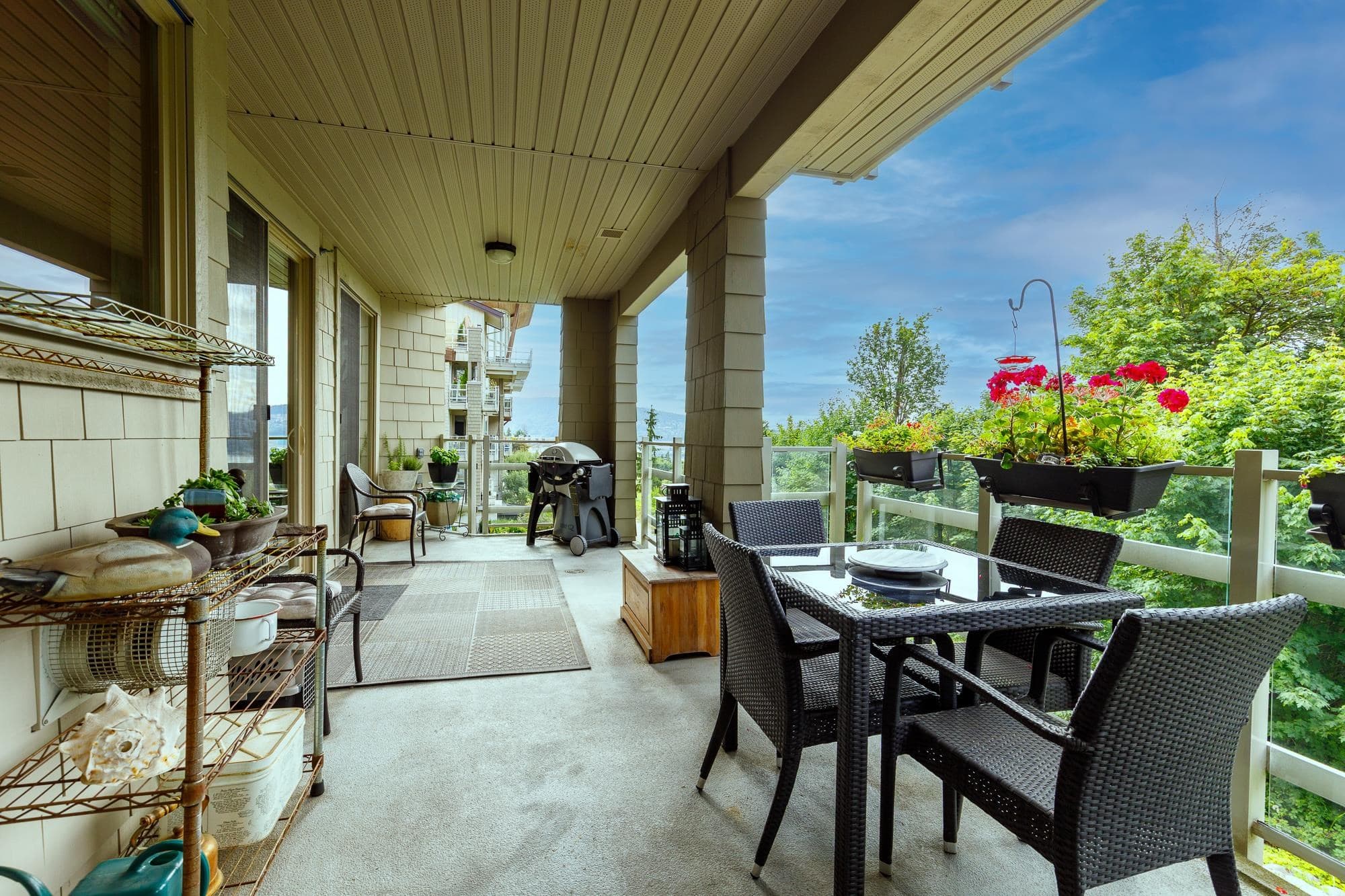 301 - 560 Raven Woods Drive, North Vancouver