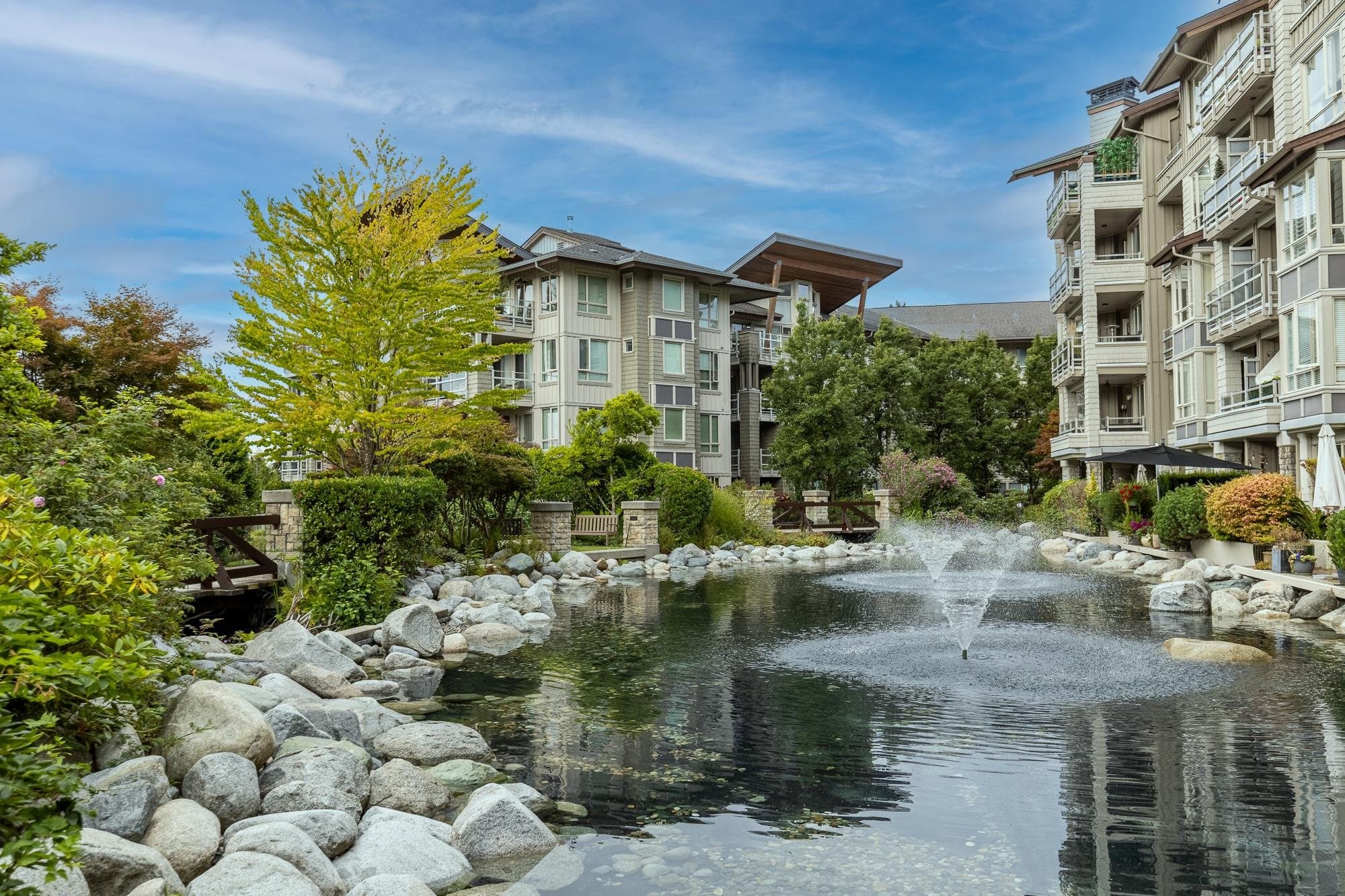 301 - 560 Raven Woods Drive, North Vancouver, V7G 2T3 — photo 4