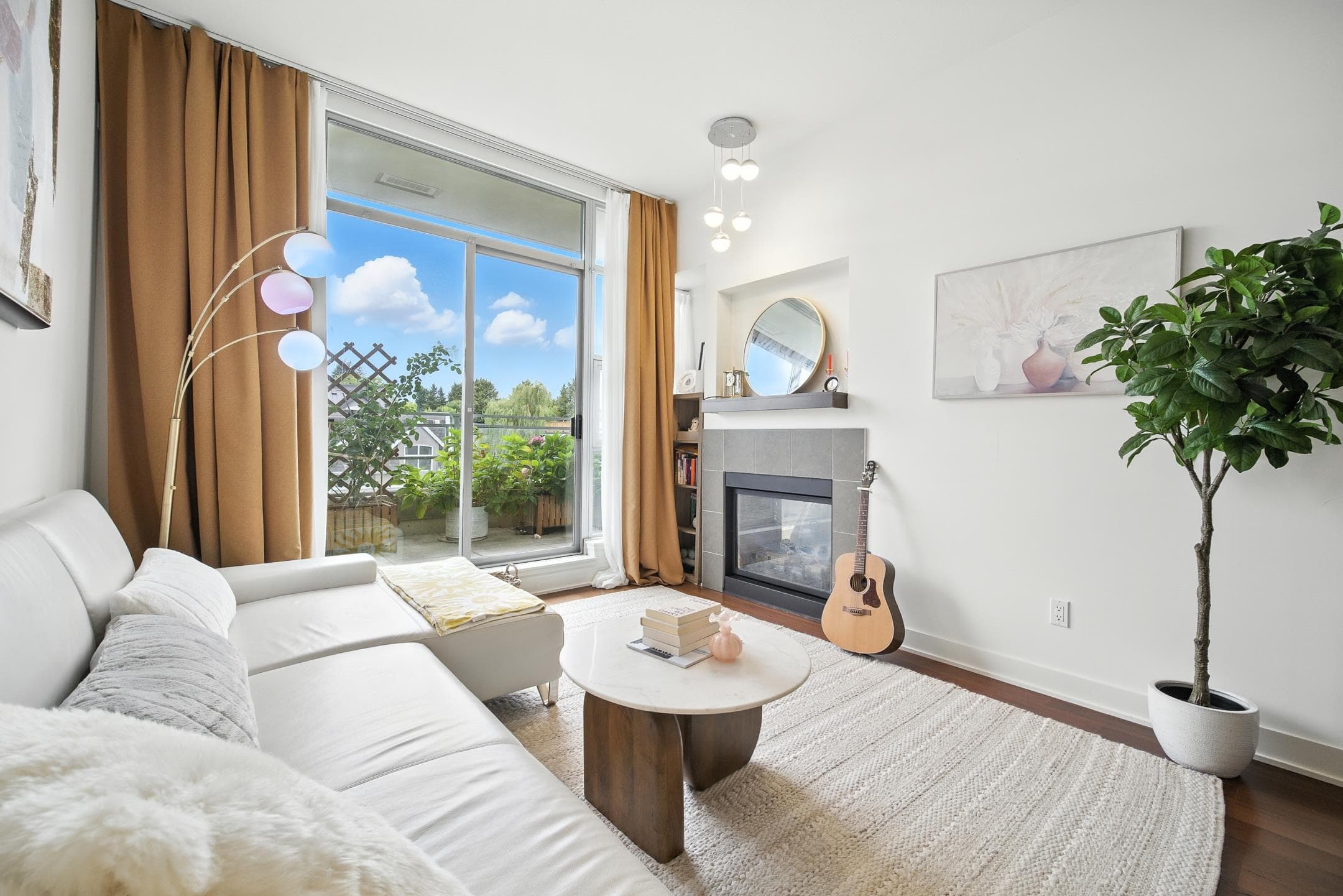404 - 3595 W 18th Avenue, Vancouver