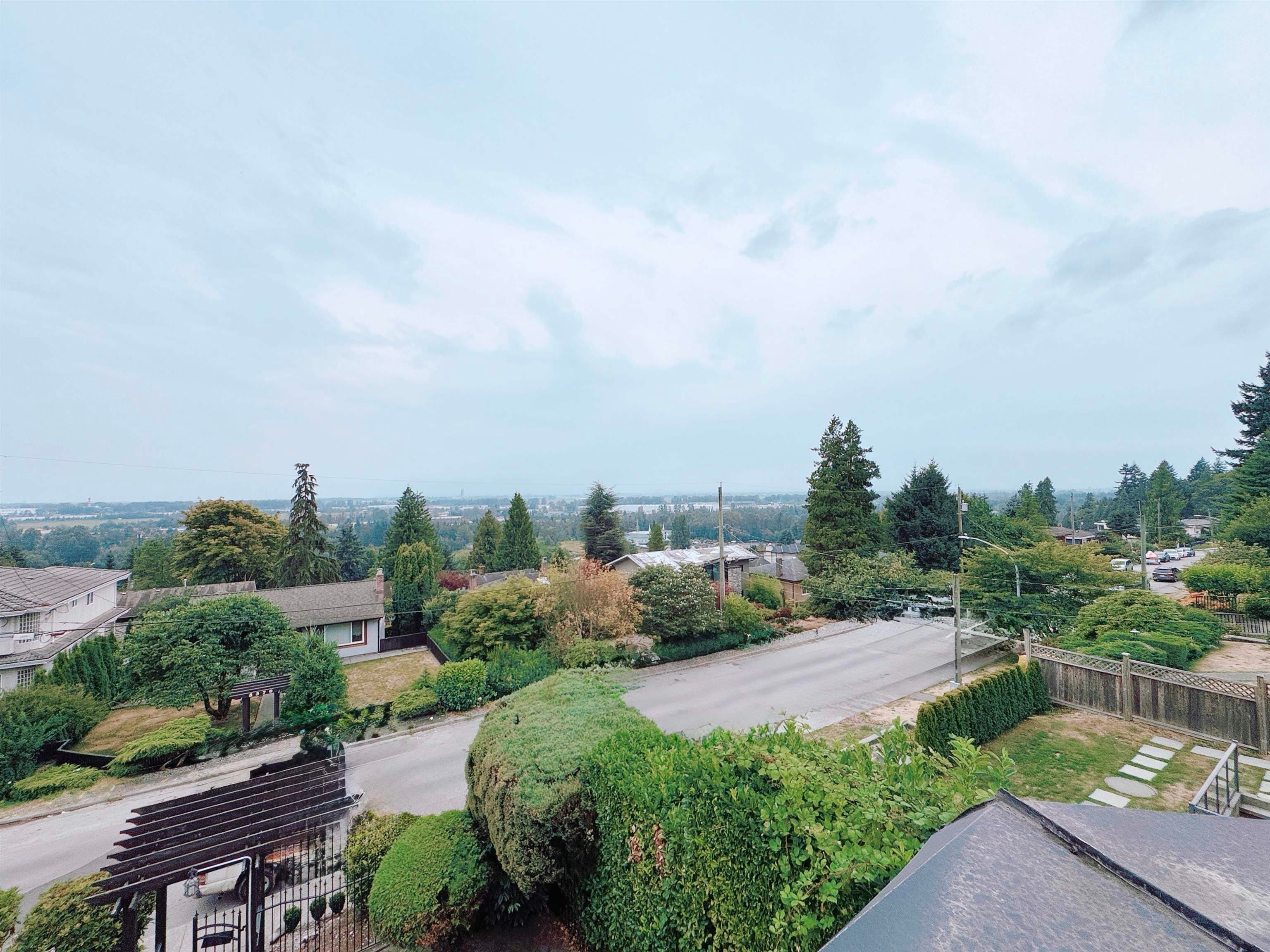 5369 Patrick Street, Burnaby, V5J 3B2 — photo 2