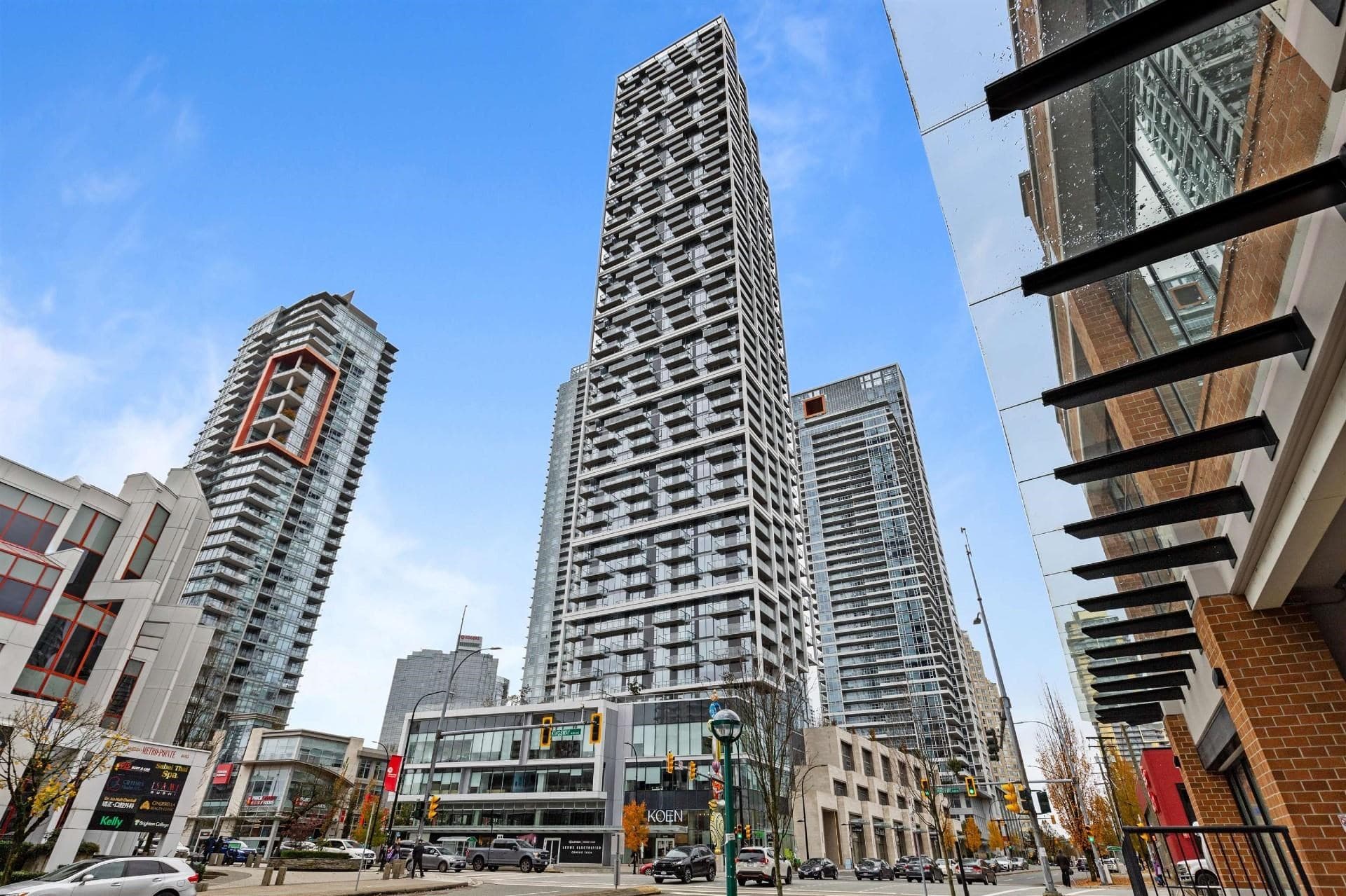 307 - 6000 Mckay Avenue, Burnaby, V5H 0K2 — photo 2