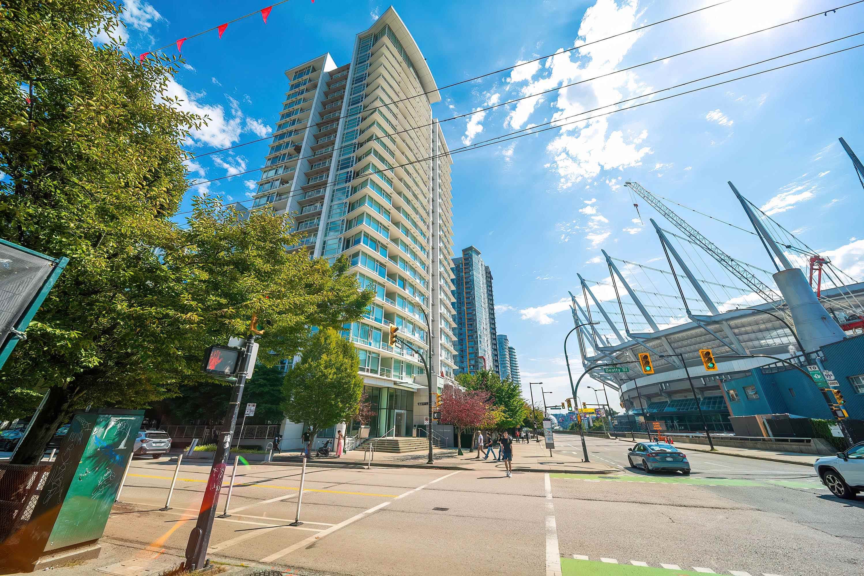 2302 - 161 W Georgia Street, Vancouver, V6B 0K9 — photo 2